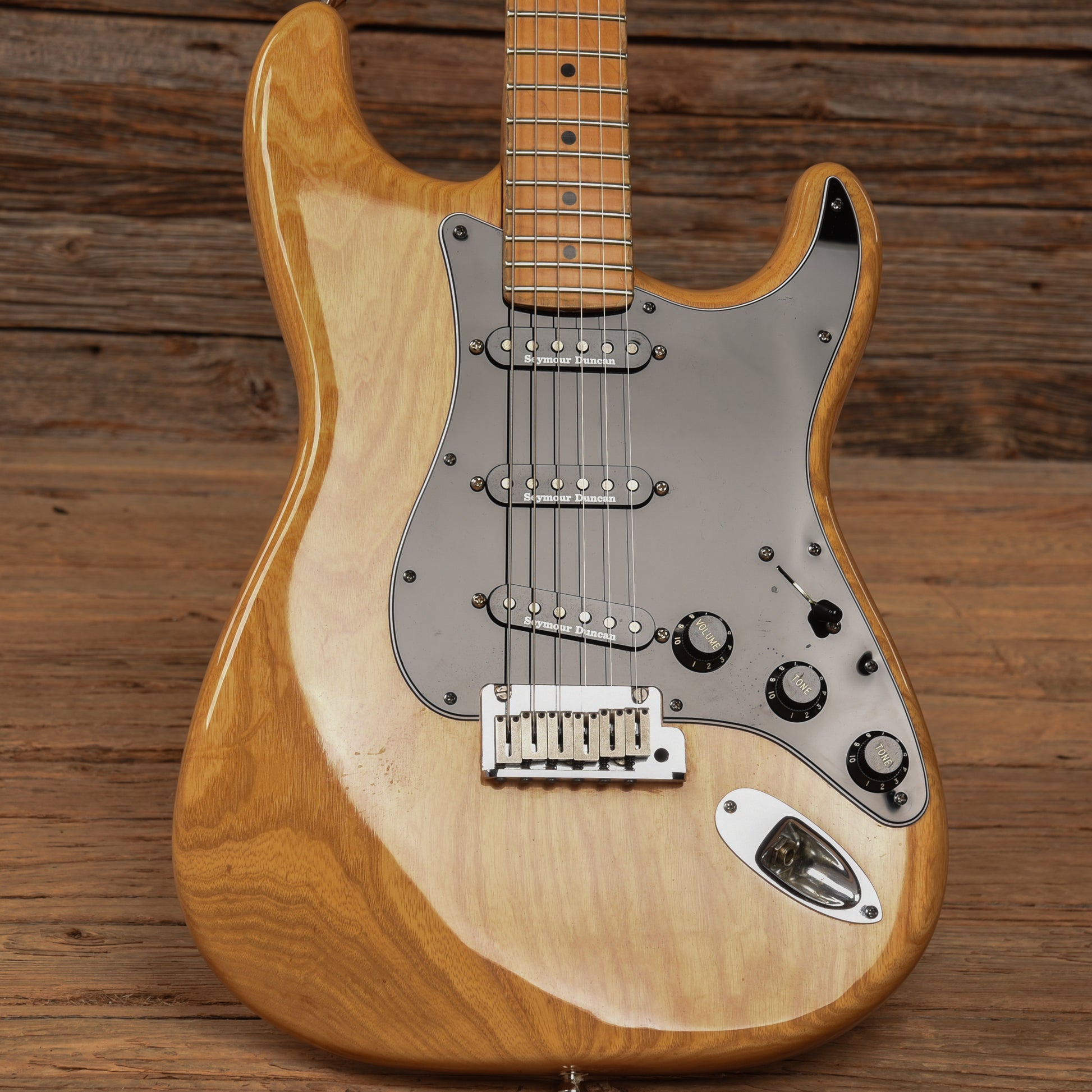 Fender American Standard Stratocaster Natural 1999 Electric Guitars / Solid Body