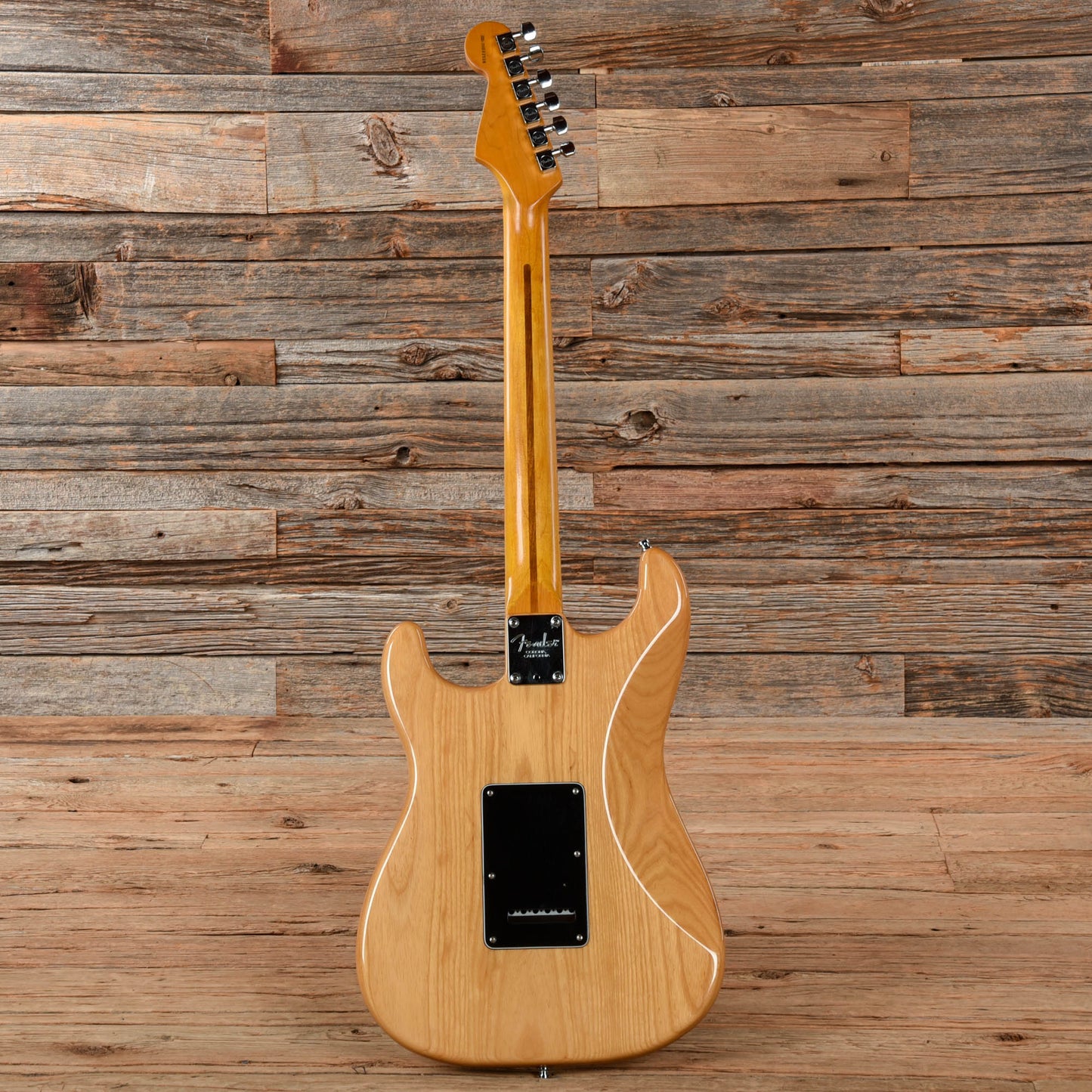 Fender American Standard Stratocaster Natural 2000 Electric Guitars / Solid Body