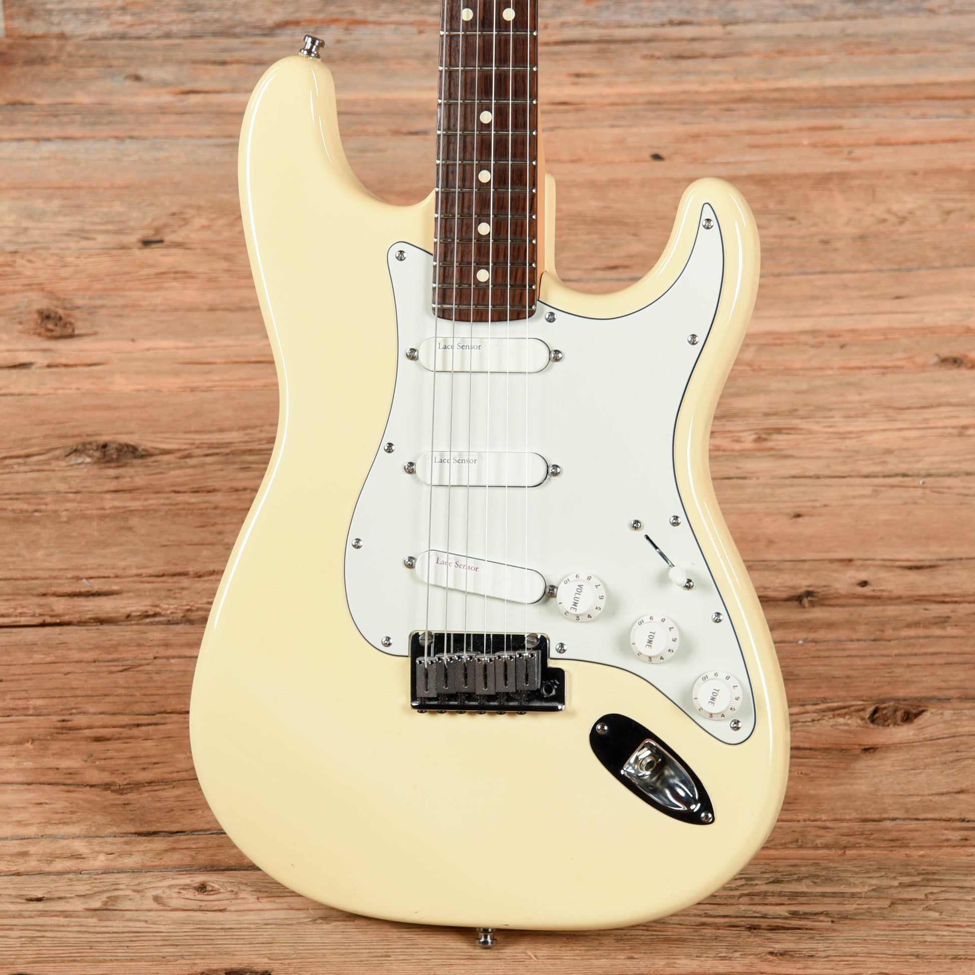 Fender American Standard Stratocaster Neck with Unknown Fender Body Vintage White 1997 Electric Guitars / Solid Body