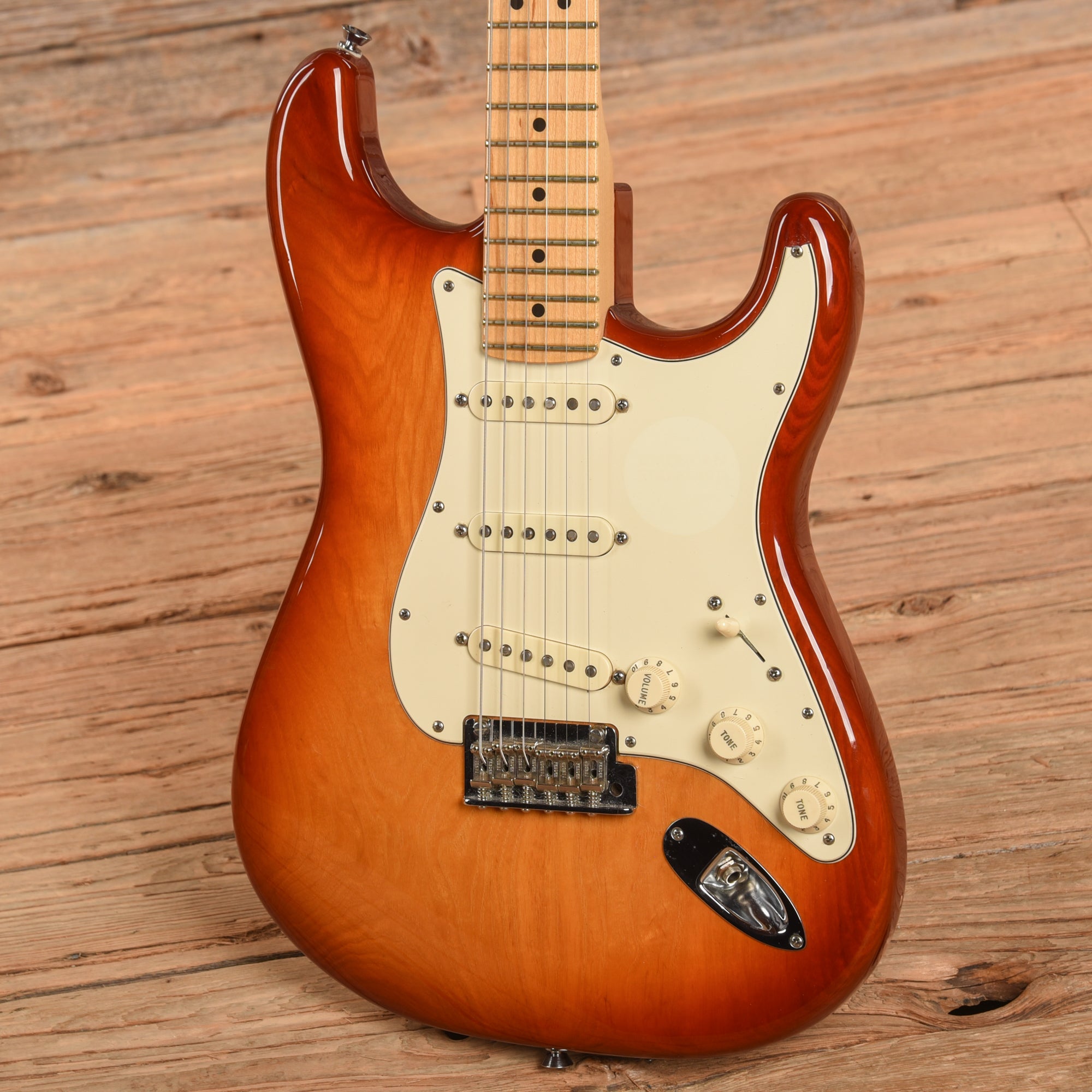 Fender American Standard Stratocaster Sienna Sunburst 2013 Electric Guitars / Solid Body