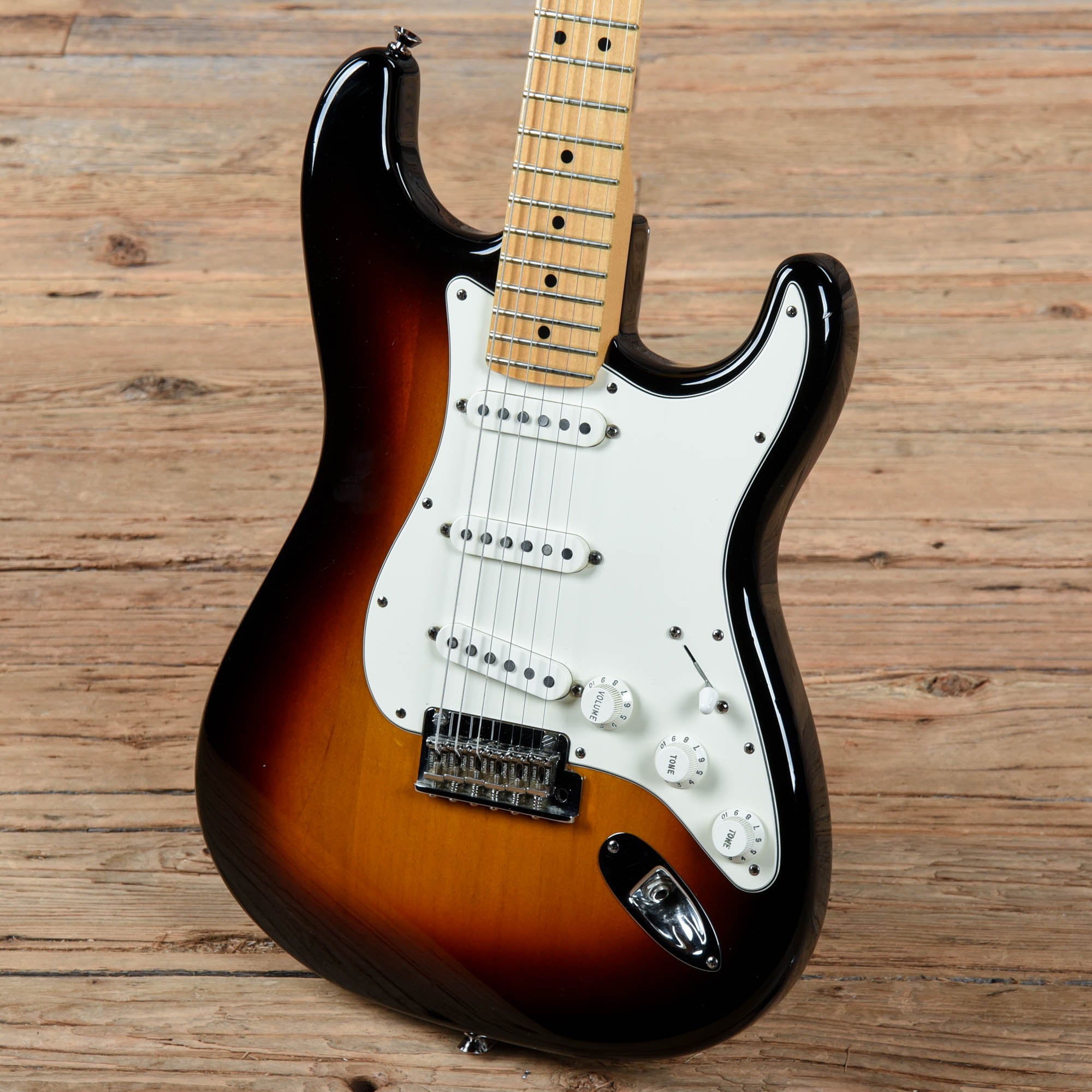 Fender American Standard Stratocaster Sunburst 2008 Electric Guitars / Solid Body