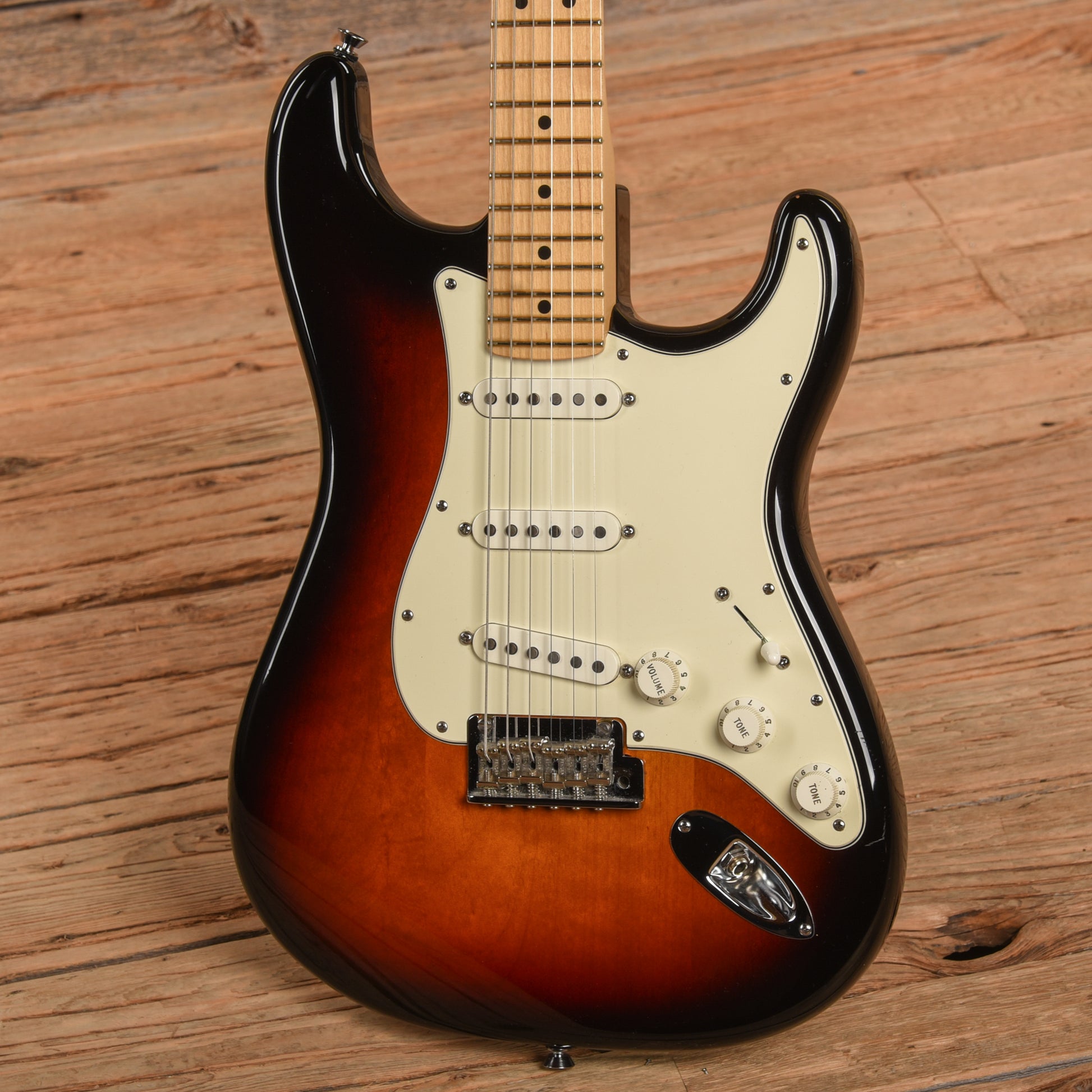 Fender American Standard Stratocaster Sunburst 2010 Electric Guitars / Solid Body