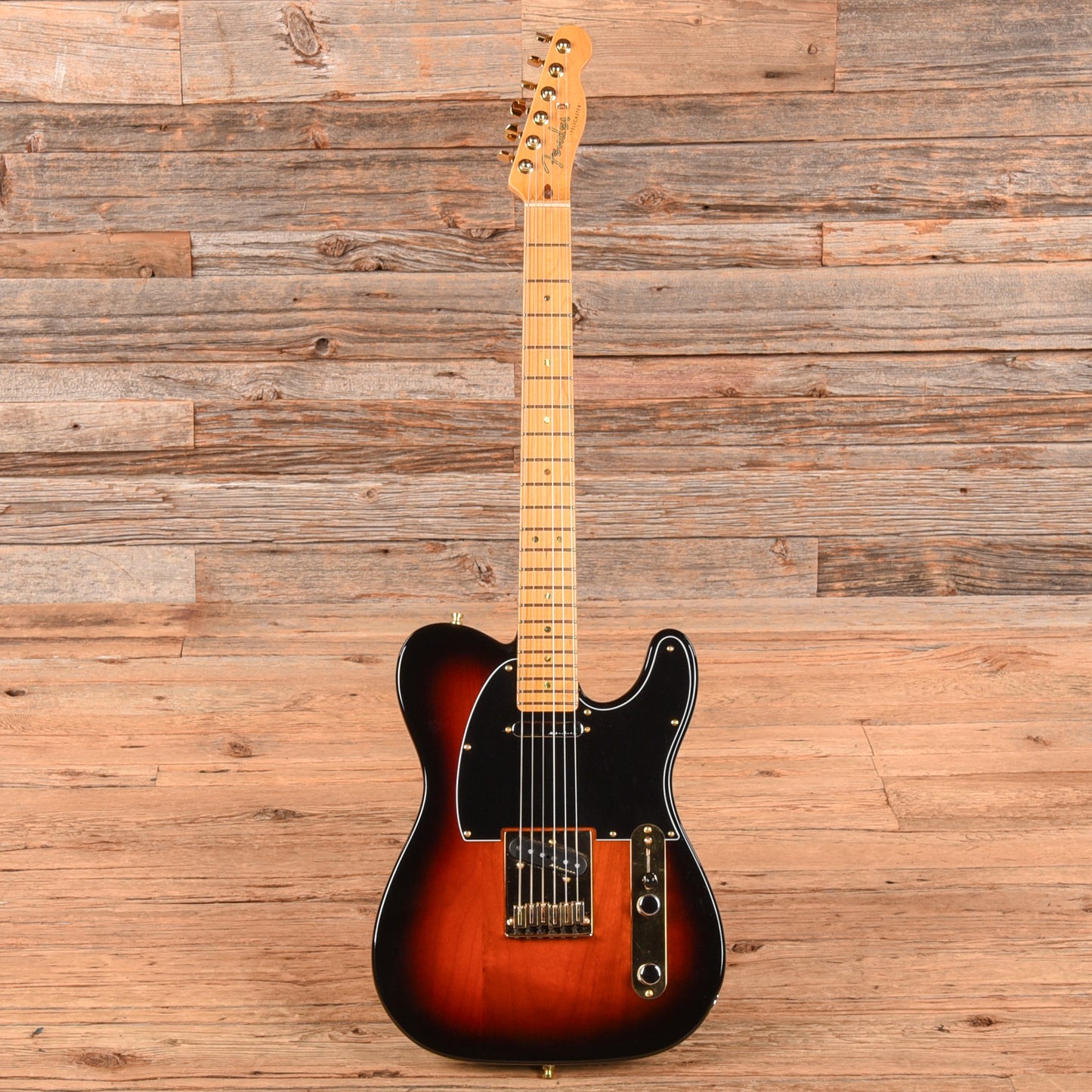 Fender American Standard Telecaster w/American Deluxe Neck Sunburst 2012 Electric Guitars / Solid Body