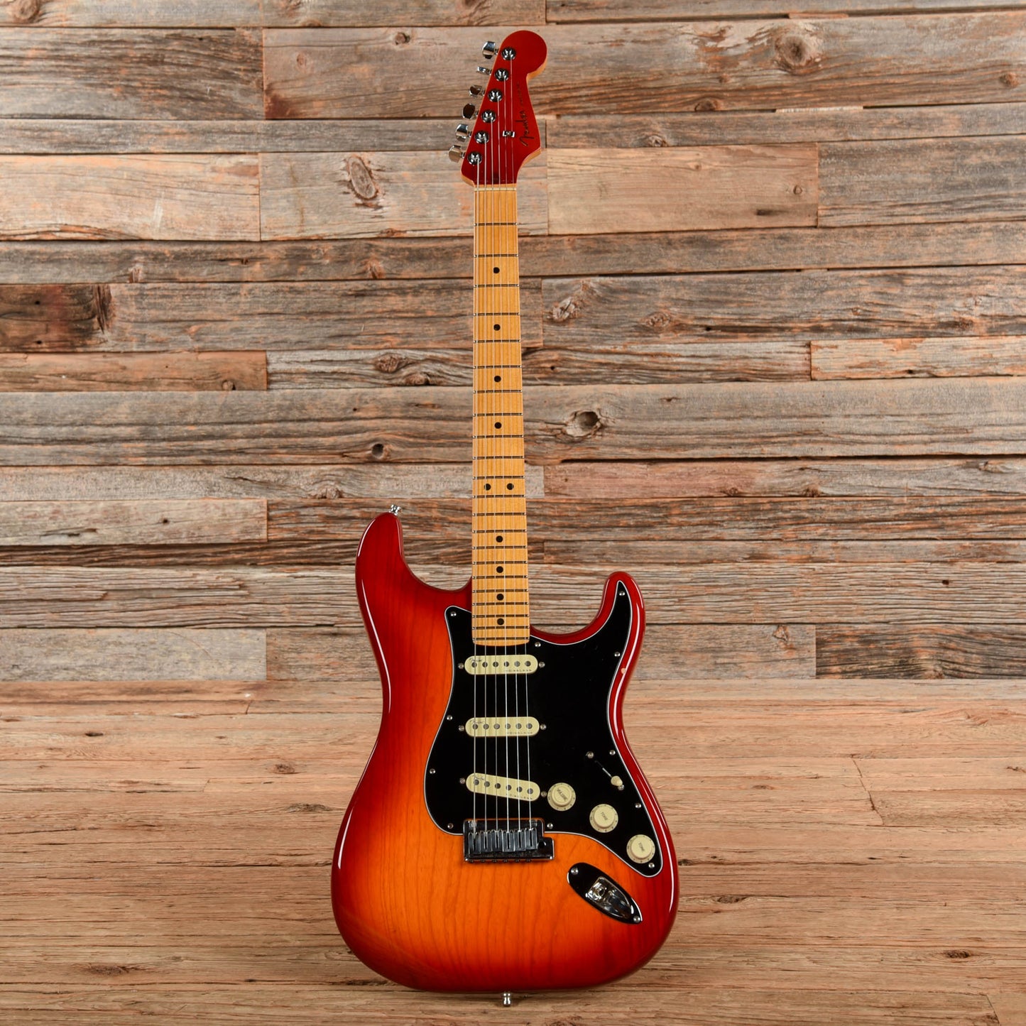 Fender American Ultra Luxe Stratocaster Plasma Red Burst 2021 Electric Guitars / Solid Body