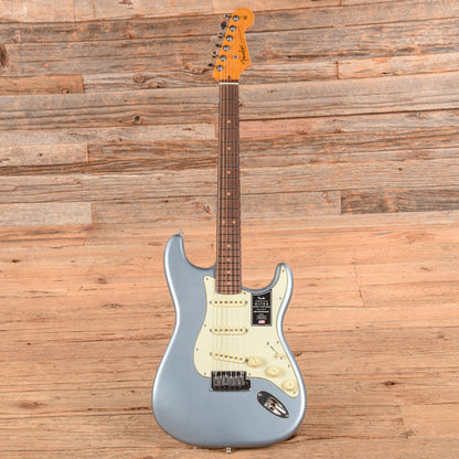 Fender American Ultra Luxe Vintage '60s Stratocaster Ice Blue Metallic 2025 Electric Guitars / Solid Body