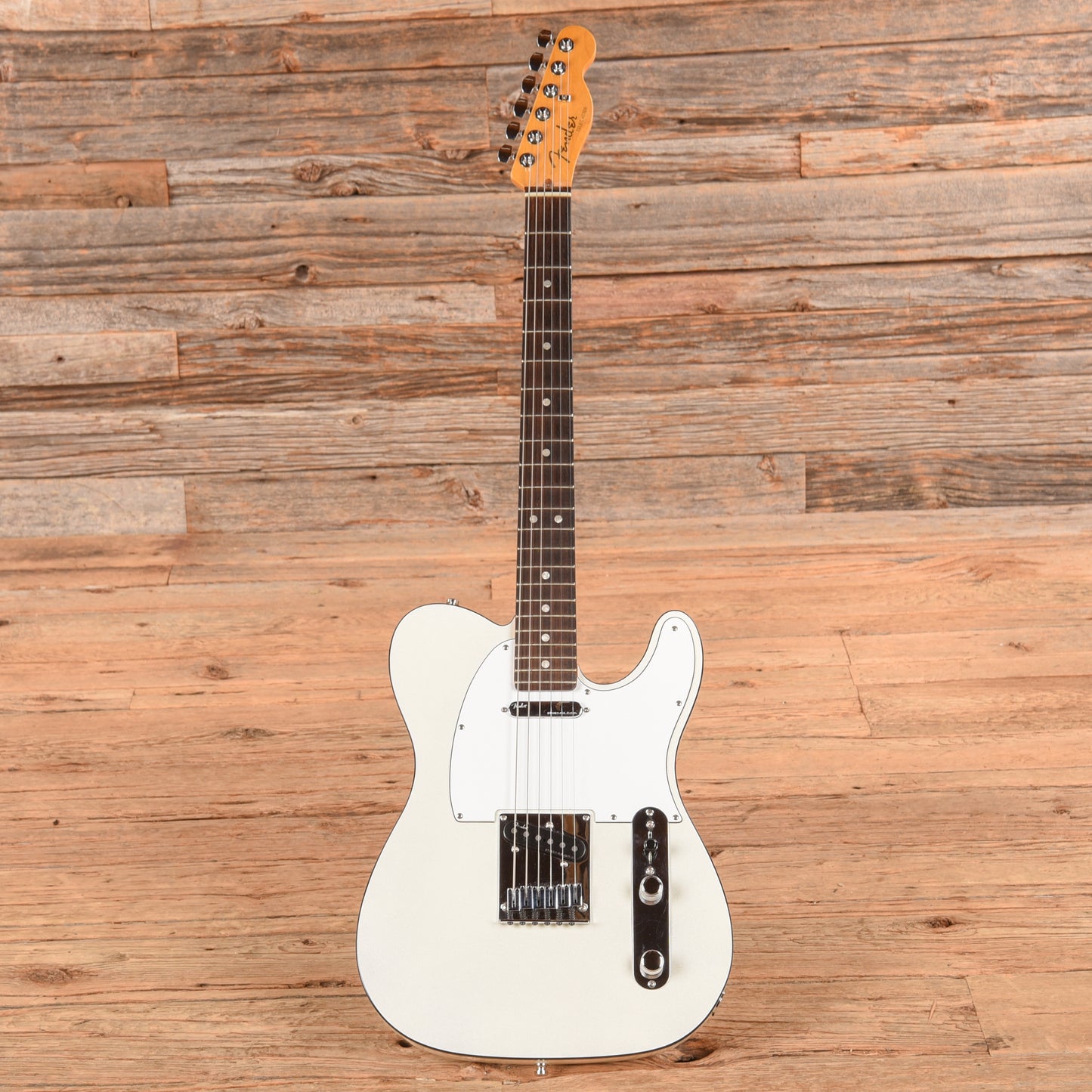 Fender American Ultra Stratocaster Arctic Pearl 2021 Electric Guitars / Solid Body