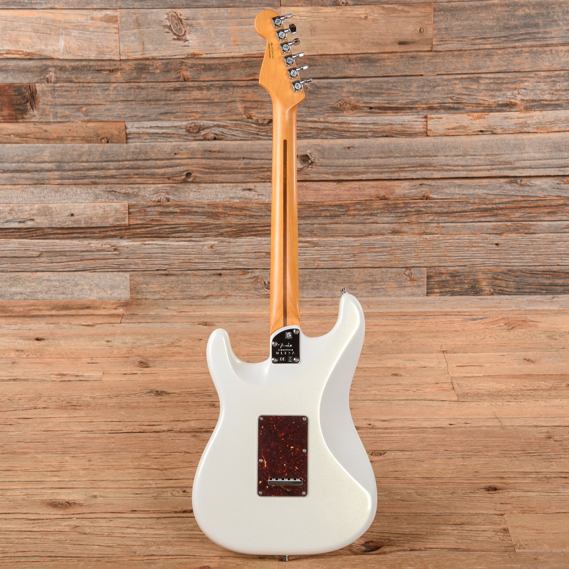 Fender American Ultra Stratocaster Arctic Pearl 2022 Electric Guitars / Solid Body