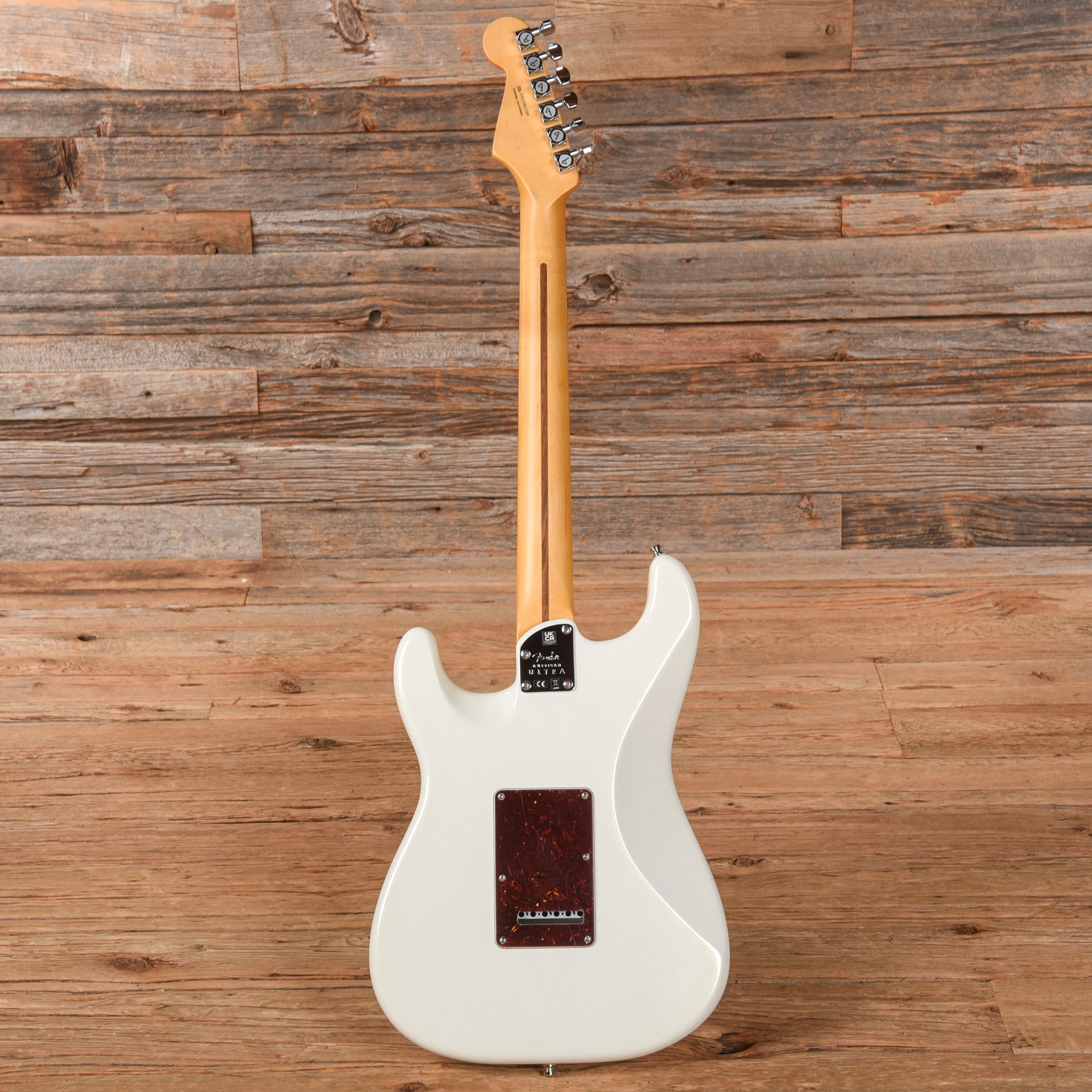 Fender American Ultra Stratocaster Arctic Pearl 2022 Electric Guitars / Solid Body