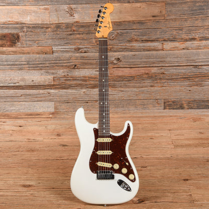 Fender American Ultra Stratocaster Arctic Pearl 2022 Electric Guitars / Solid Body