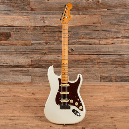 Fender American Ultra Stratocaster HSS Arctic Pearl 2019 Electric Guitars / Solid Body