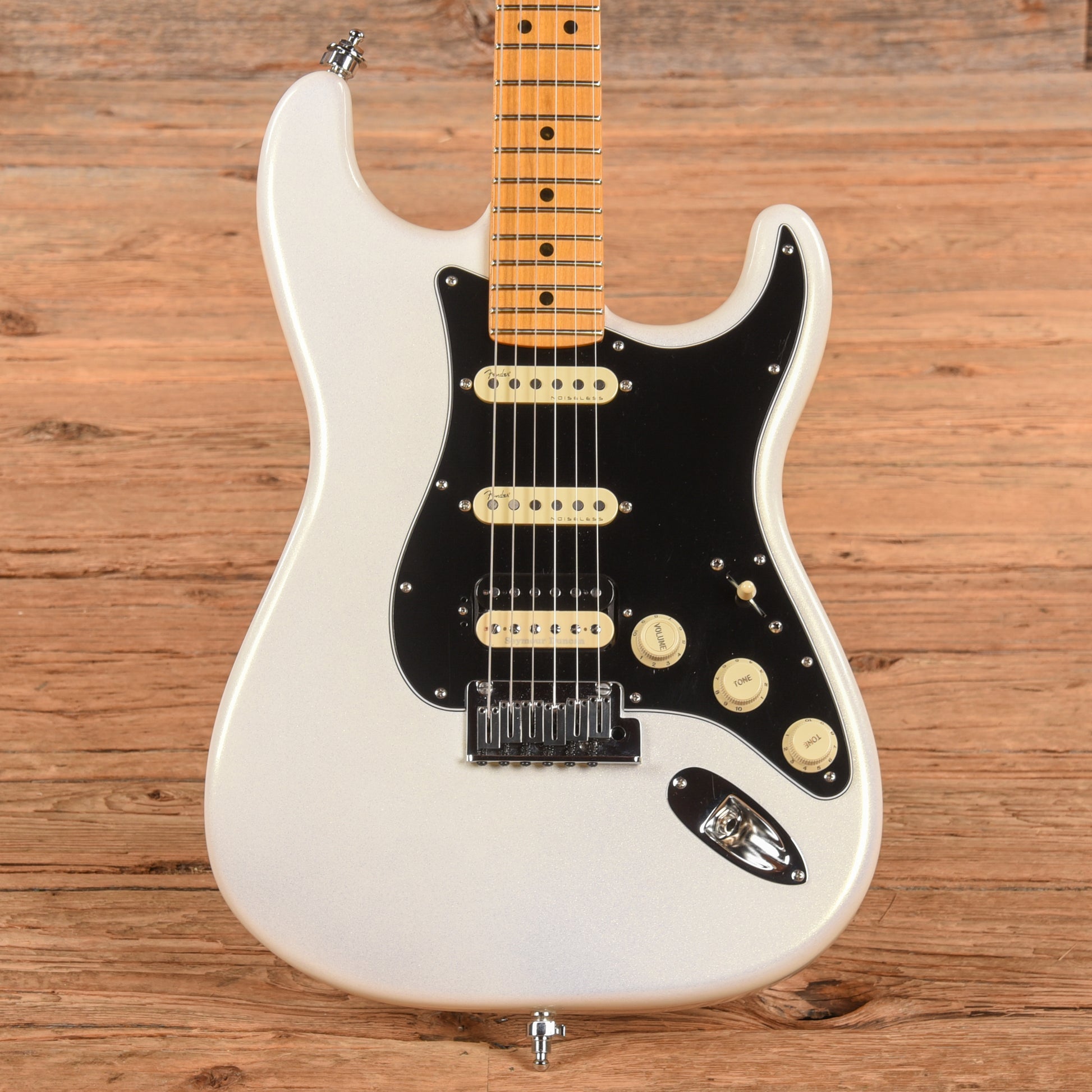 Fender American Ultra Stratocaster HSS Arctic Pearl 2020 Electric Guitars / Solid Body