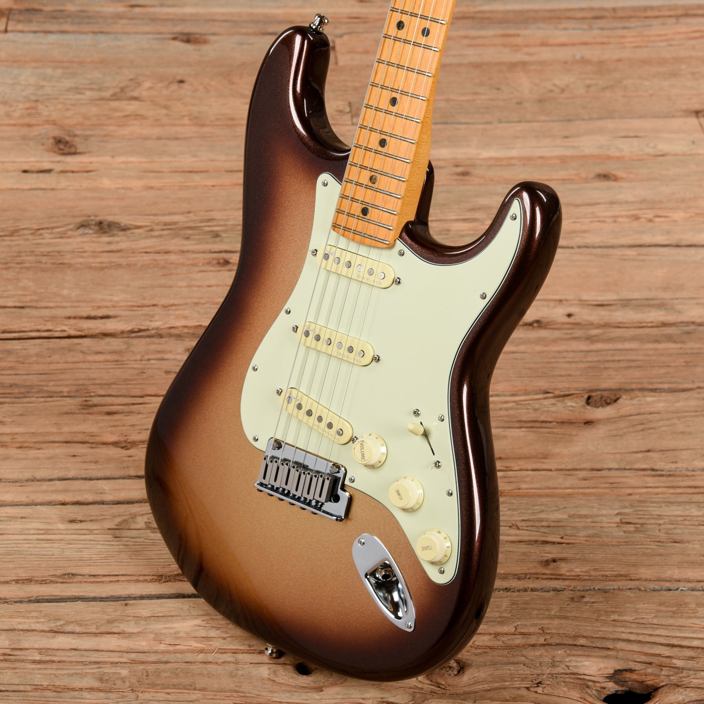 Fender American Ultra Stratocaster Mocha Burst 2022 Electric Guitars / Solid Body