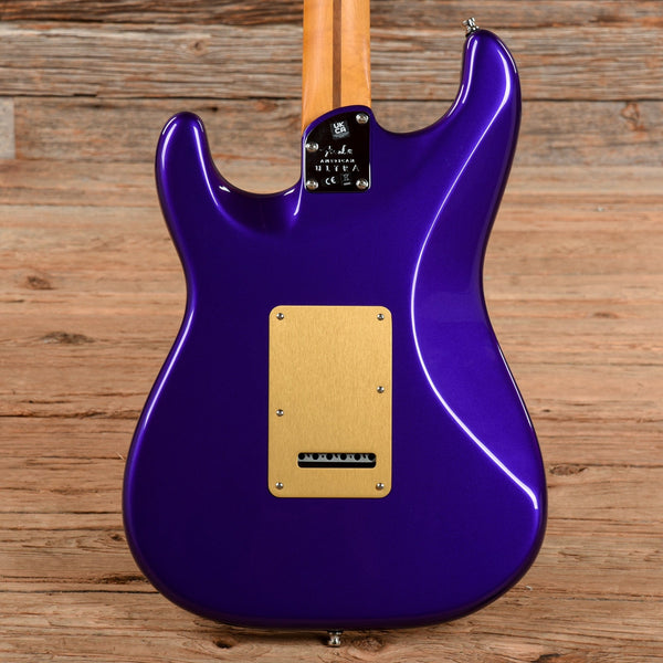 Fender American Ultra Stratocaster Plum Metallic 2022 – Chicago Music