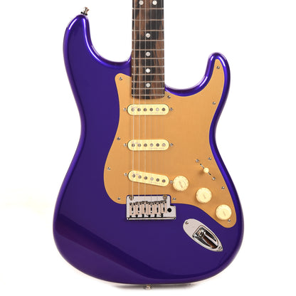 Fender American Ultra Stratocaster Plum Metallic w/Ebony Fingerboard & Anodized Gold Pickguard Electric Guitars / Solid Body