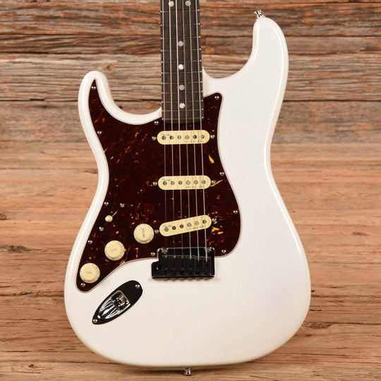 Fender American Ultra Stratocaster White 2022 Electric Guitars / Solid Body