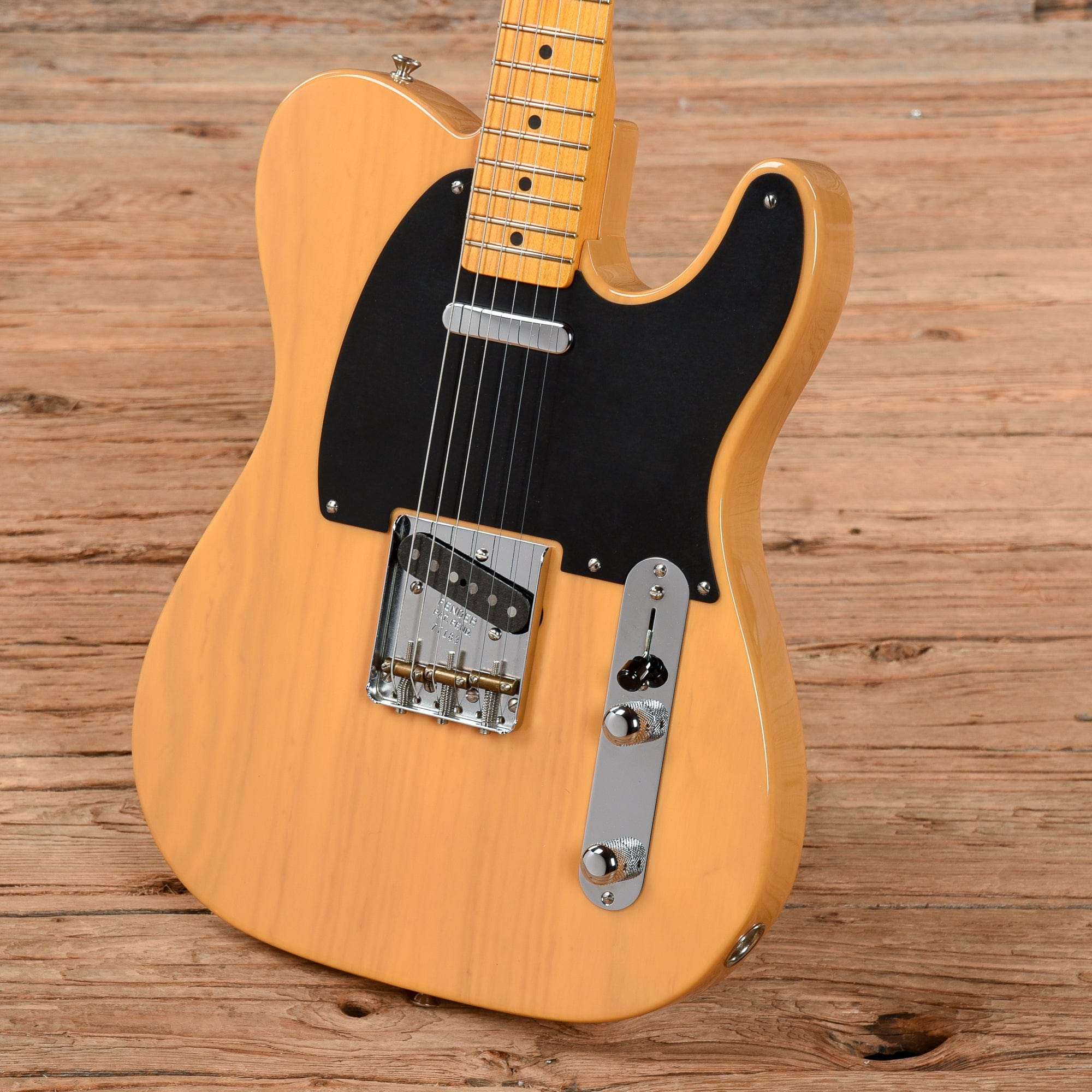 Fender American Vintage 52 Telecaster Butterscotch Blonde Electric Guitars / Solid Body