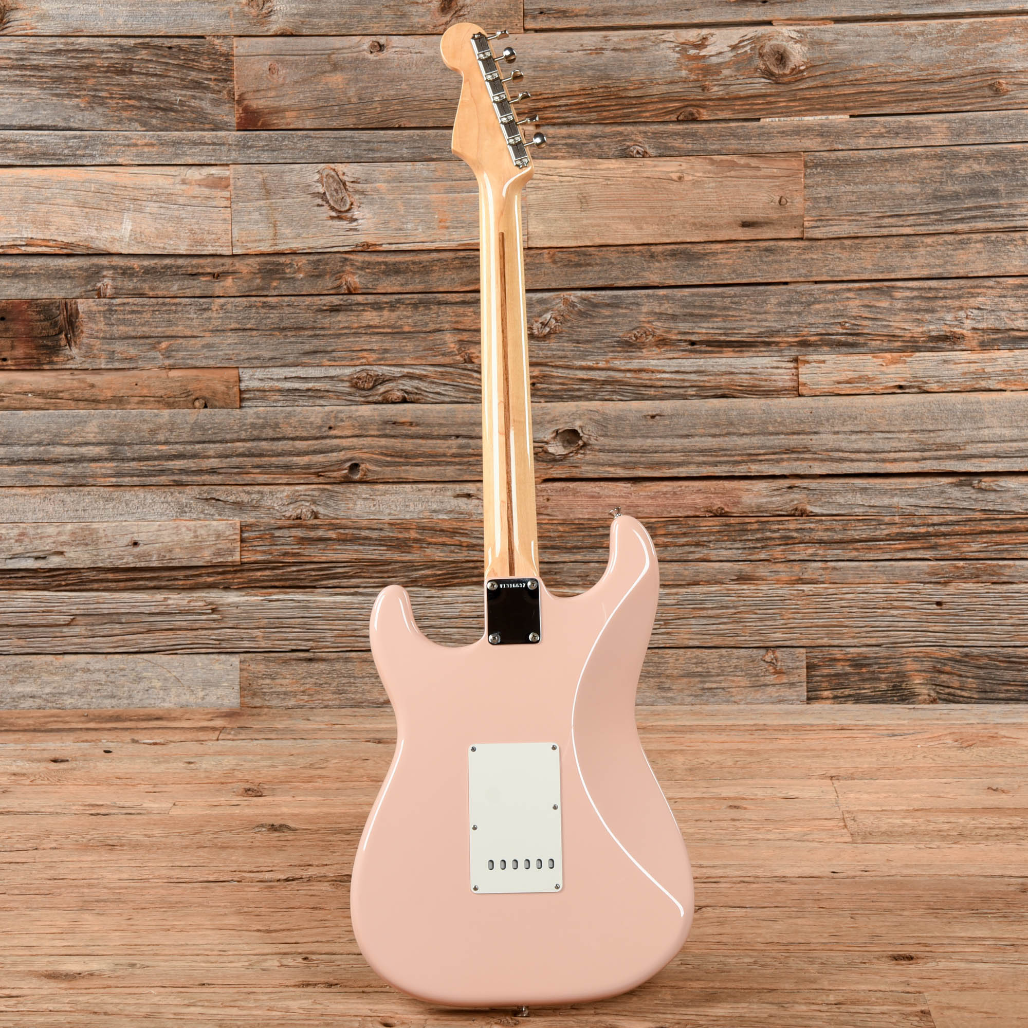 Fender American Vintage 56 Stratocaster Shell Pink 2013 Electric Guitars / Solid Body