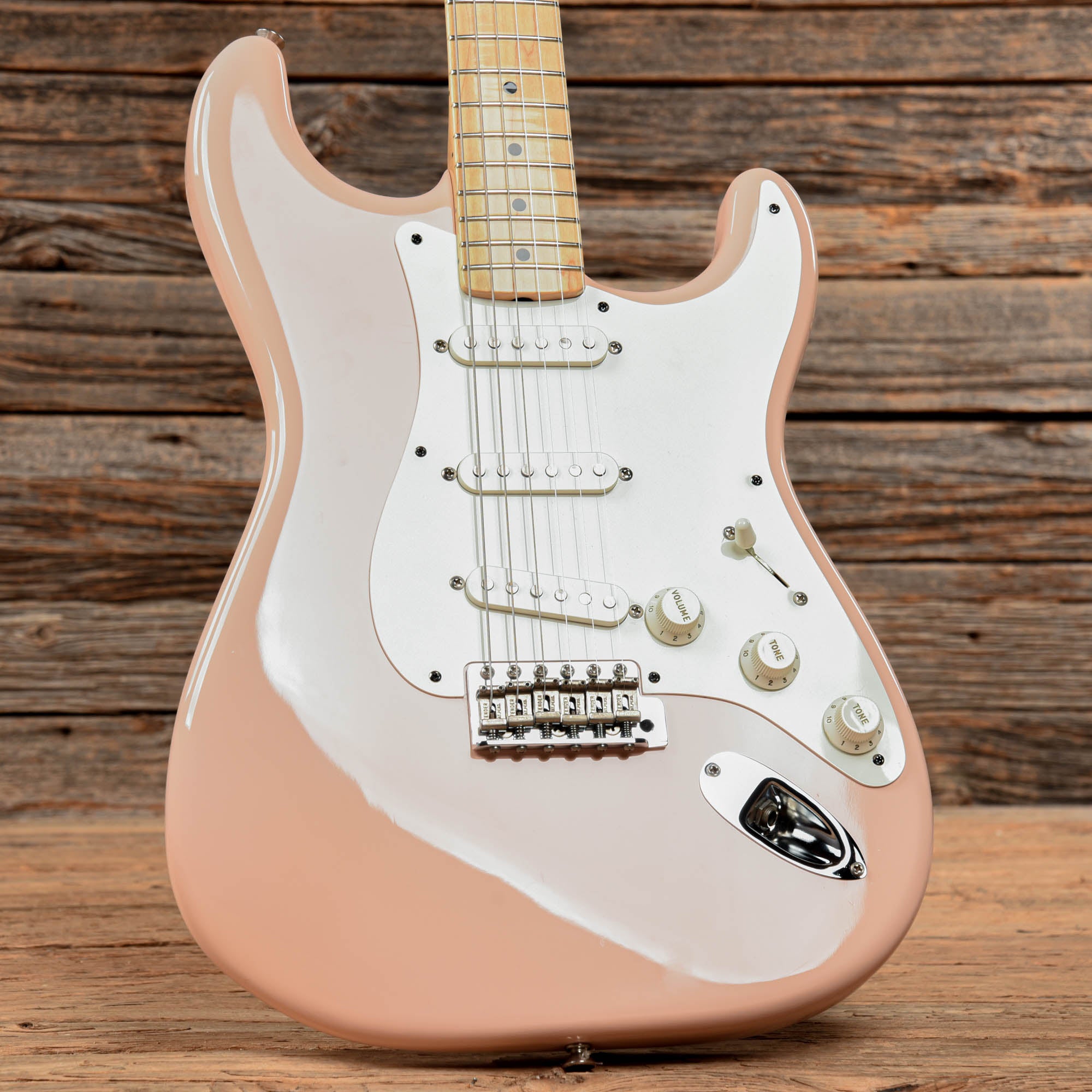 Fender American Vintage 56 Stratocaster Shell Pink 2013 Electric Guitars / Solid Body