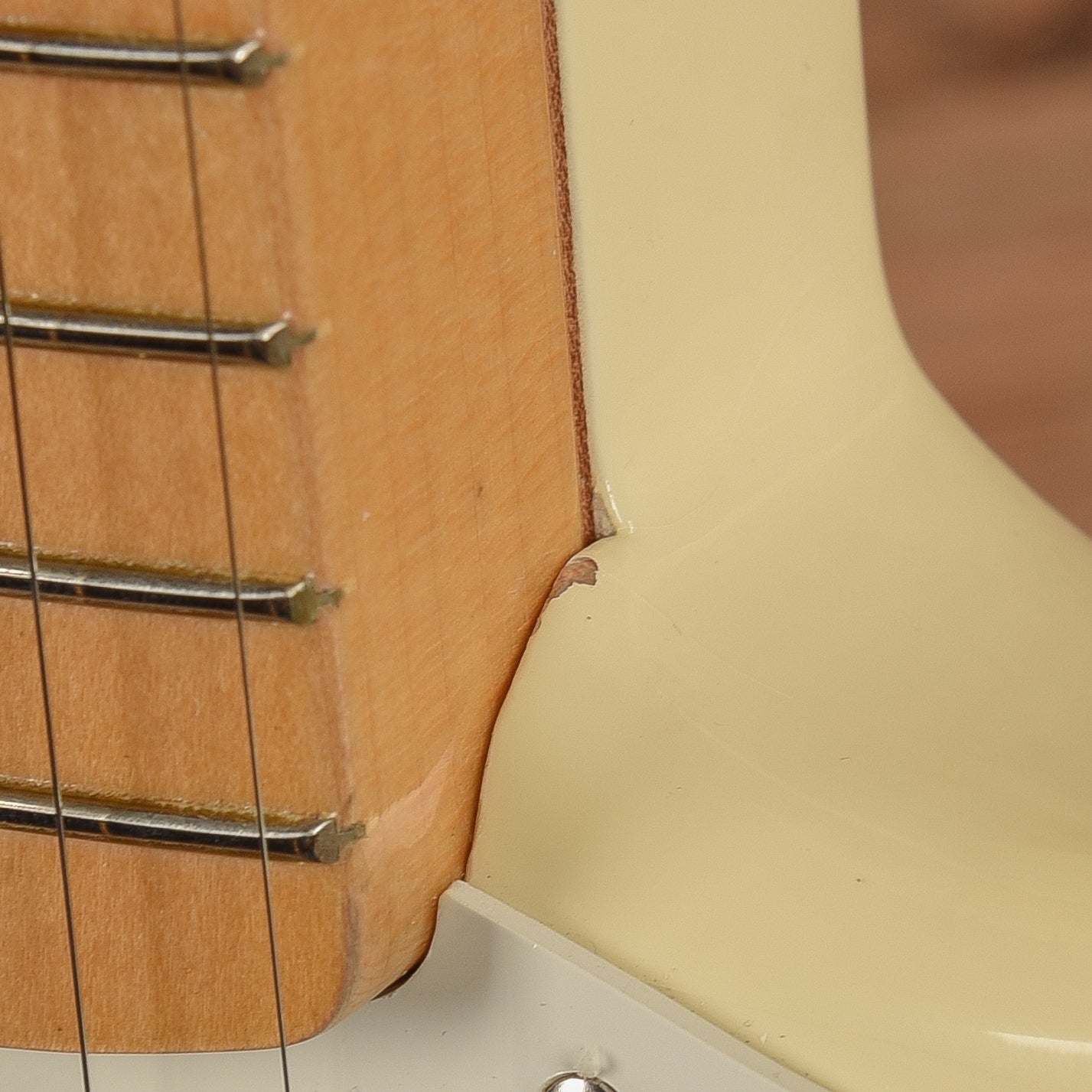 Fender American Vintage 56 Stratocaster White Blonde 2014 Electric Guitars / Solid Body