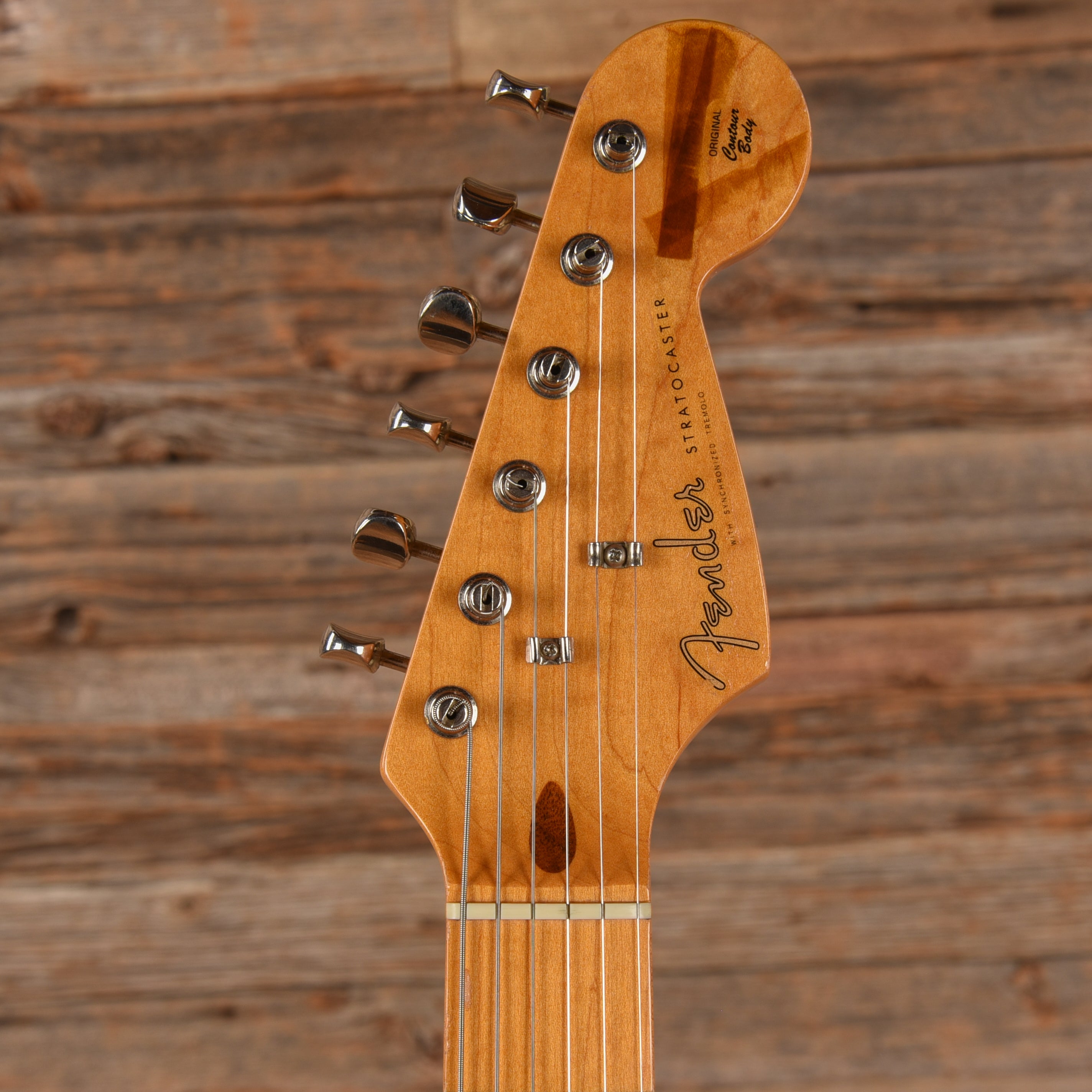 Fender American Vintage 57 Stratocaster Shoreline Gold 1997 Electric Guitars / Solid Body