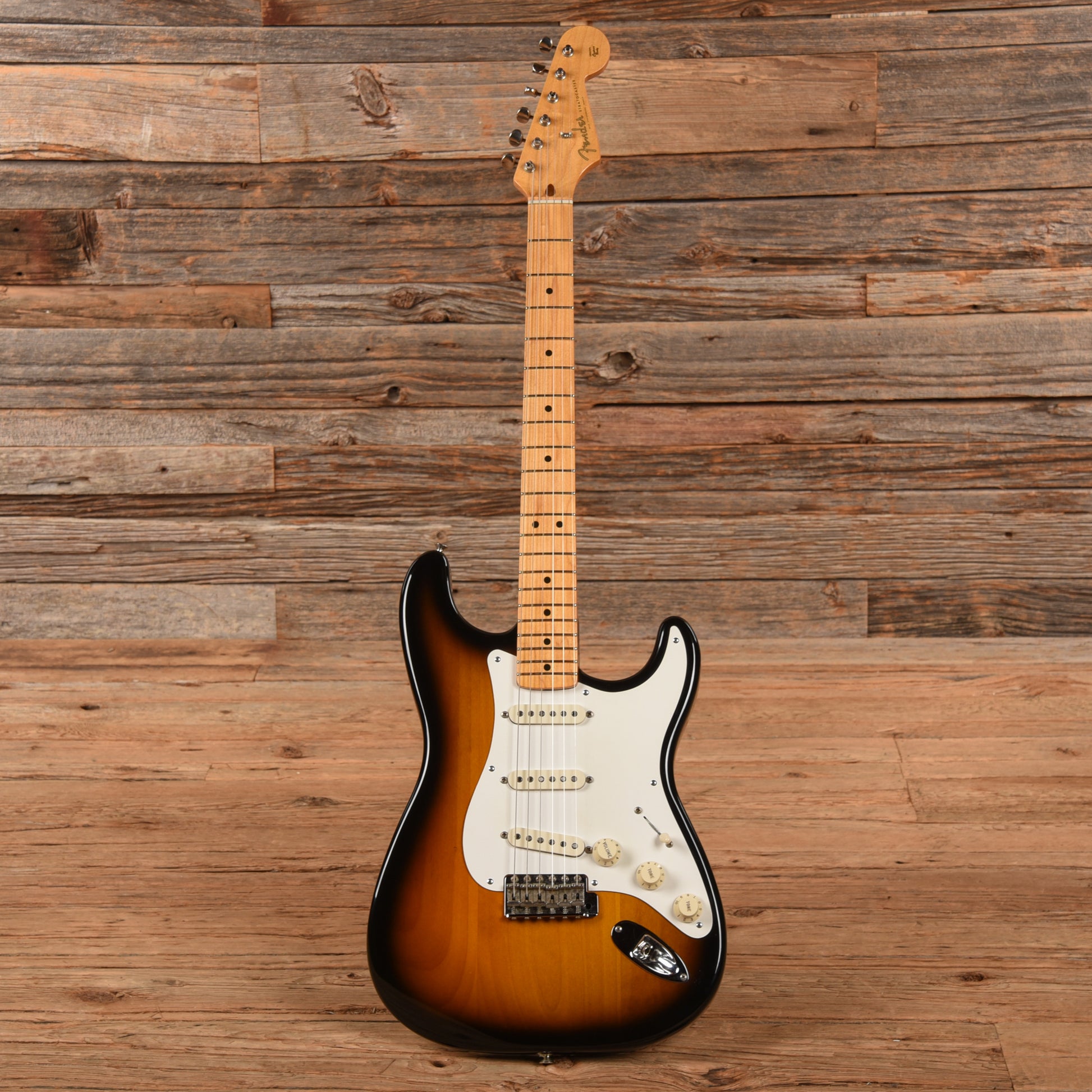 Fender American Vintage '57 Stratocaster Sunburst 1992 Electric Guitars / Solid Body