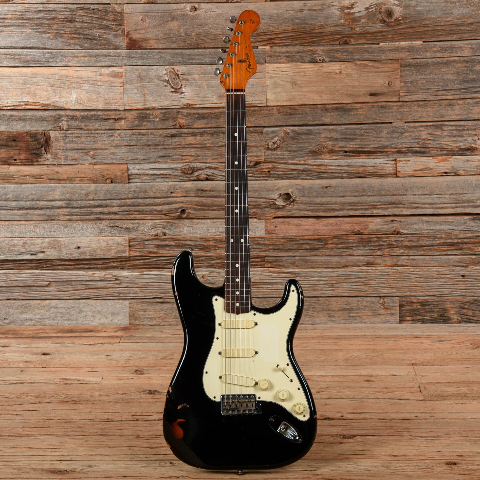 Fender American Vintage 62 Stratocaster Black 1983 Electric Guitars / Solid Body