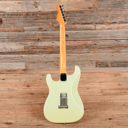Fender American Vintage '62 Stratocaster Neck with Unknown Body Sonic Blue Electric Guitars / Solid Body