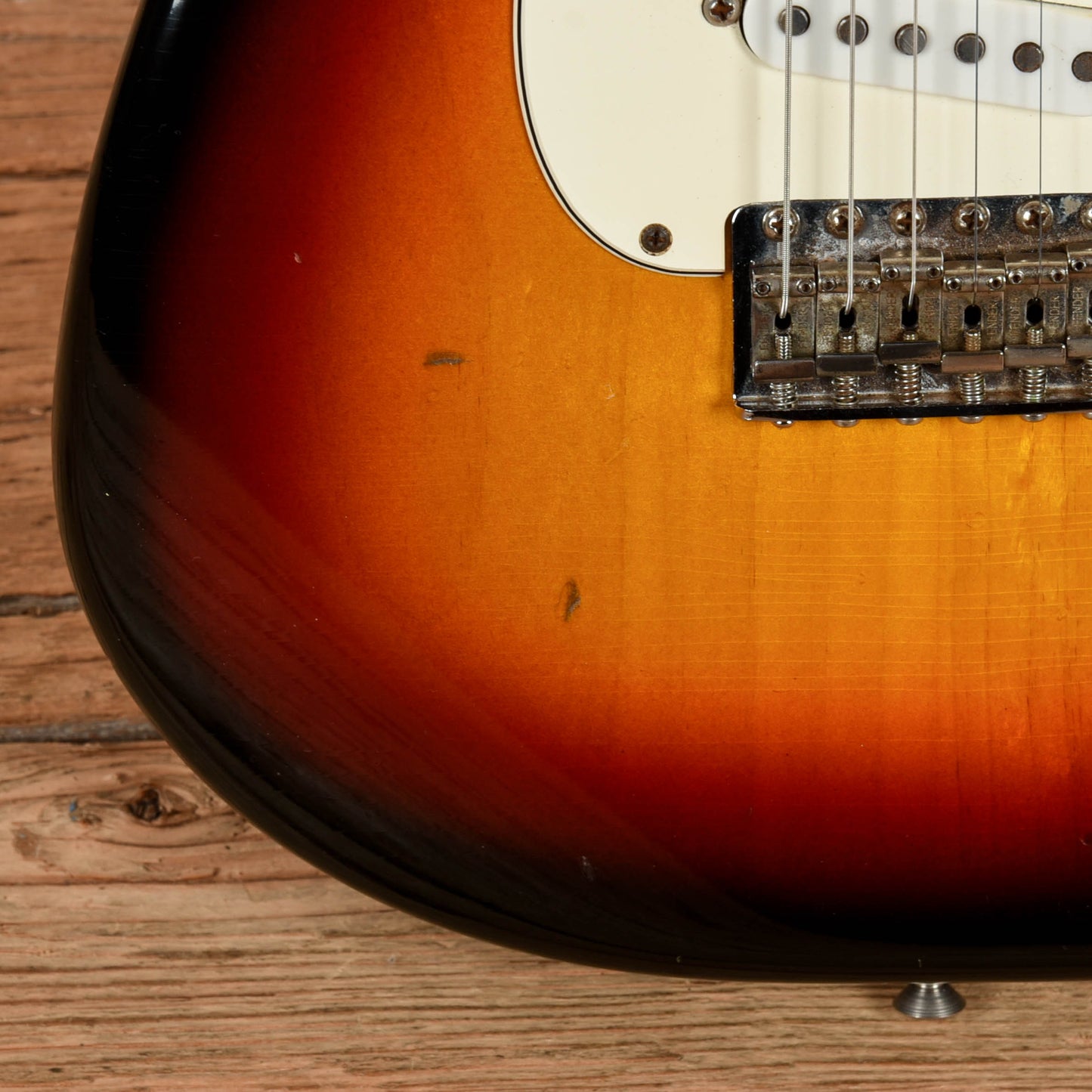 Fender American Vintage '62 Stratocaster Sunburst 1986 Electric Guitars / Solid Body
