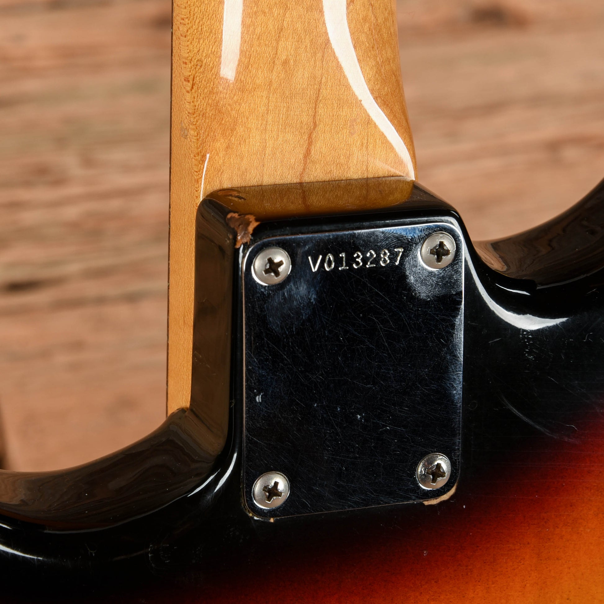 Fender American Vintage '62 Stratocaster Sunburst 1986 Electric Guitars / Solid Body