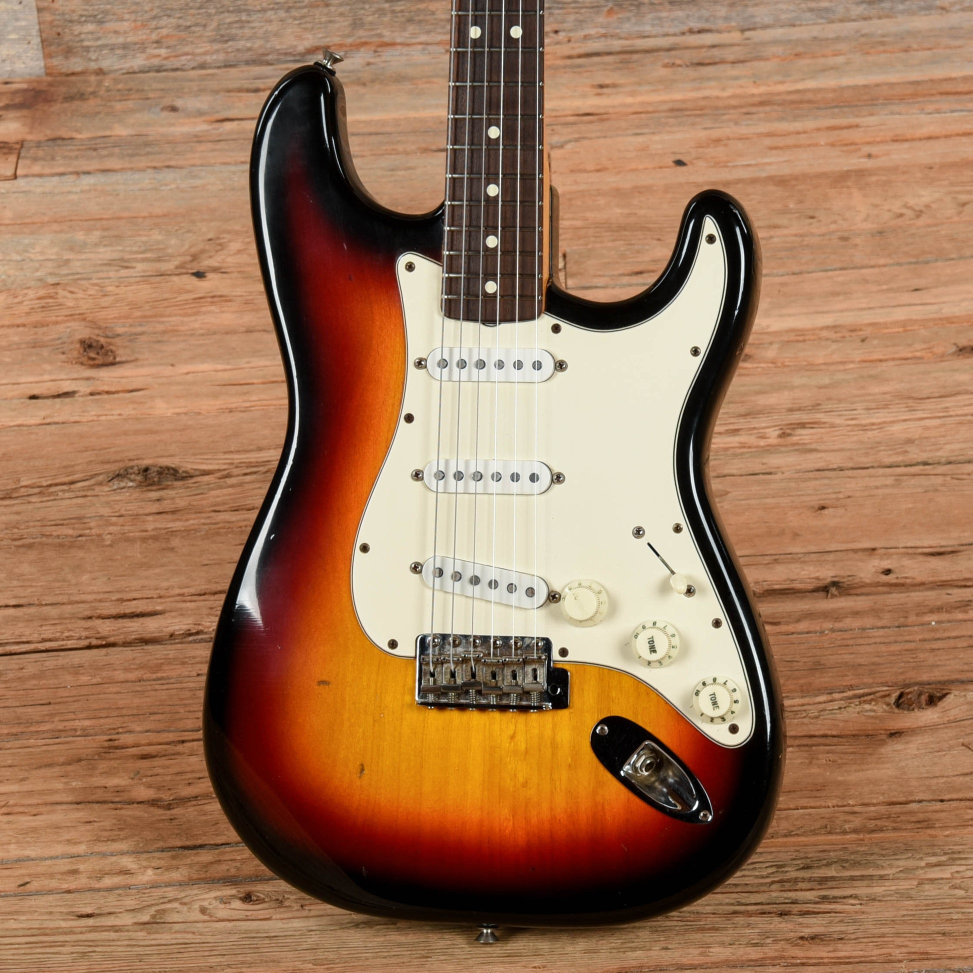 Fender American Vintage '62 Stratocaster Sunburst 1986 Electric Guitars / Solid Body