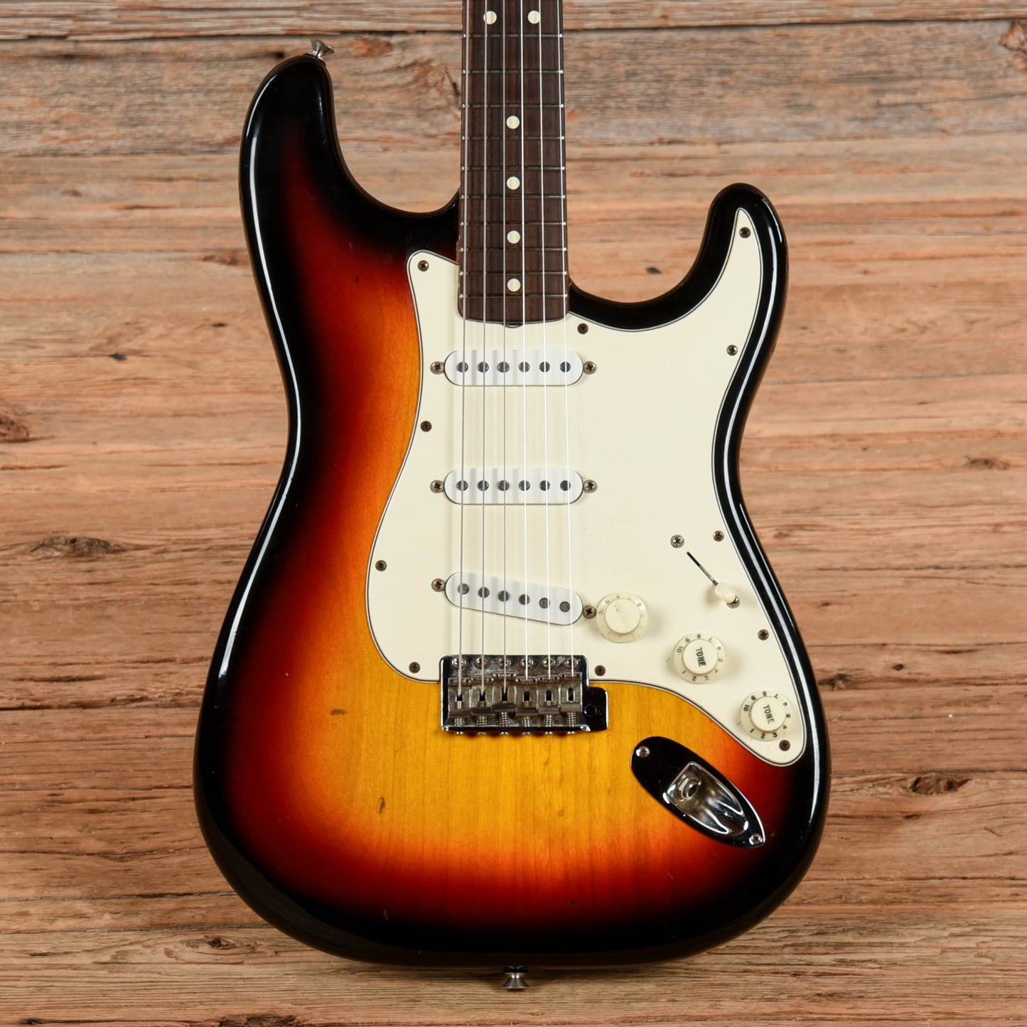 Fender American Vintage '62 Stratocaster Sunburst 1986 Electric Guitars / Solid Body