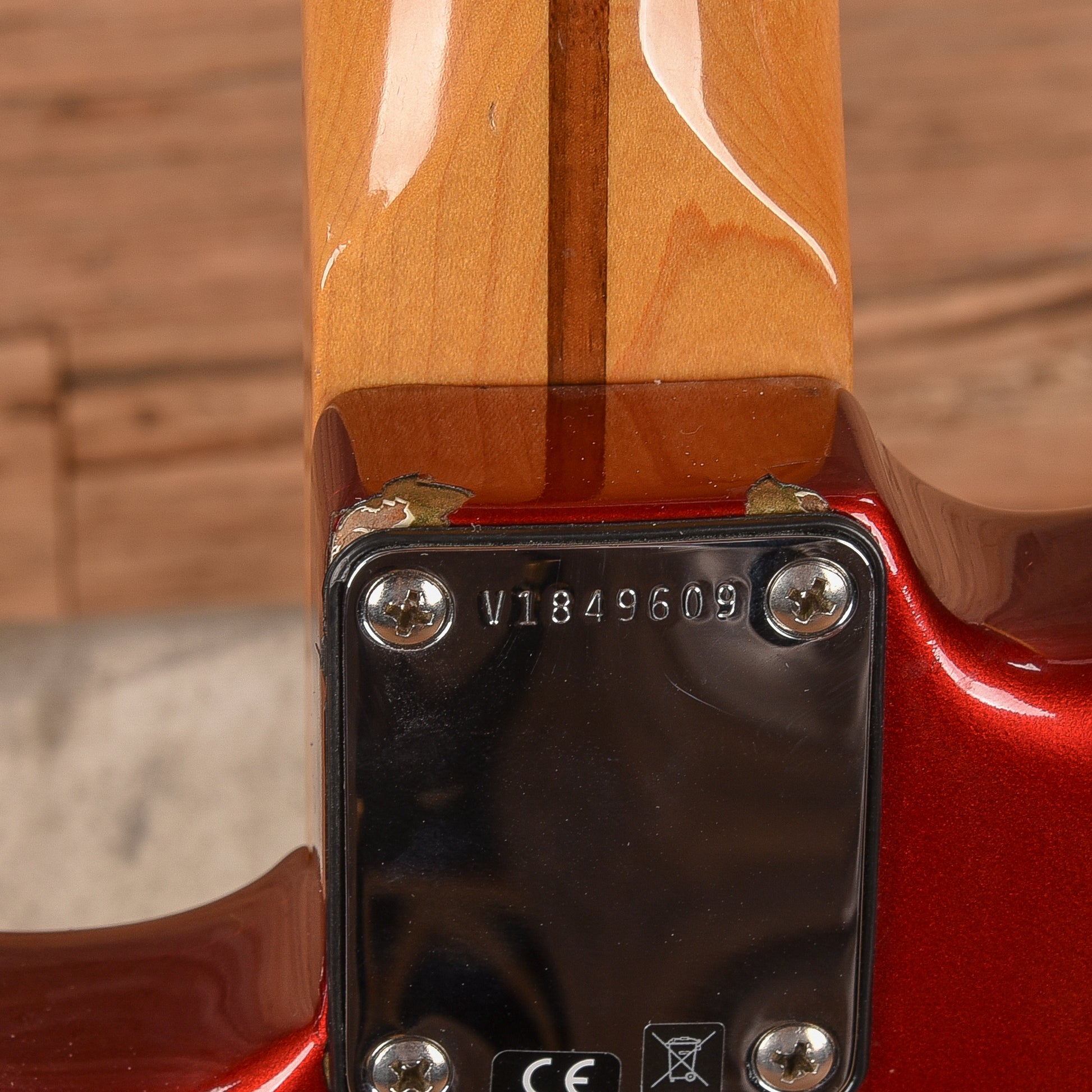 Fender American Vintage Hot Rod '57 Stratocaster Candy Apple Red 2010 Electric Guitars / Solid Body