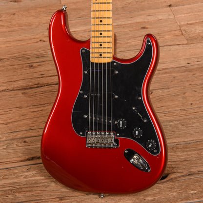 Fender American Vintage Hot Rod '57 Stratocaster Candy Apple Red 2011 Electric Guitars / Solid Body