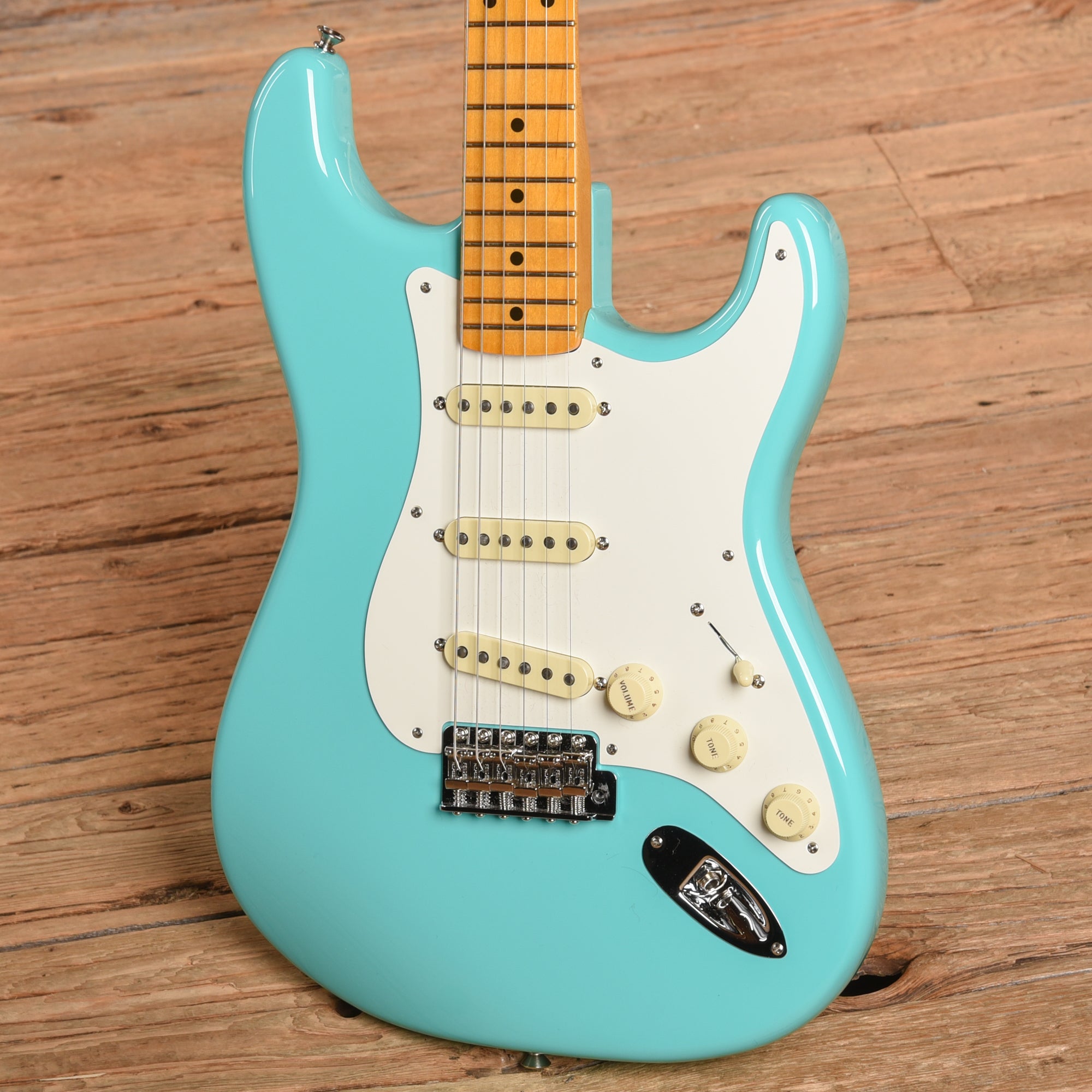 Fender American Vintage II '57 Stratocaster Sea Foam Green 2024 Electric Guitars / Solid Body