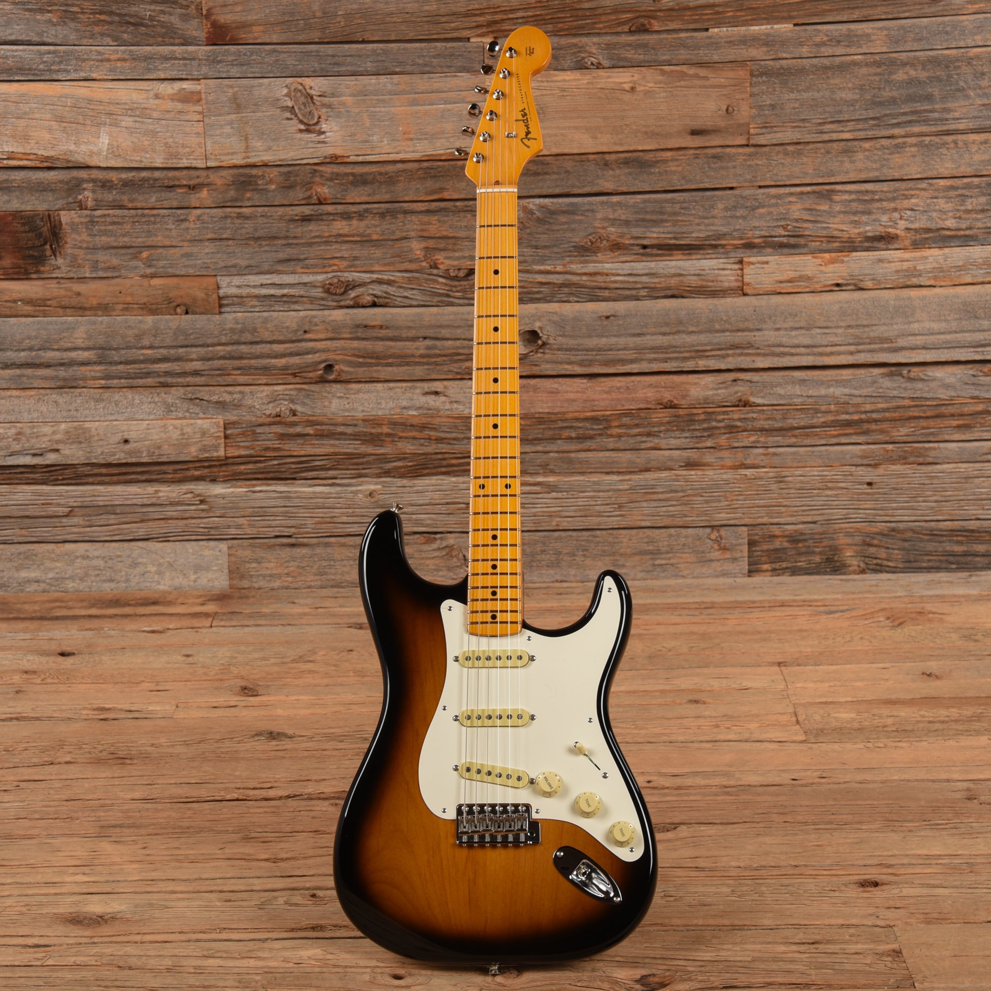 Fender American Vintage II '57 Stratocaster Sunburst 2022 Electric Guitars / Solid Body