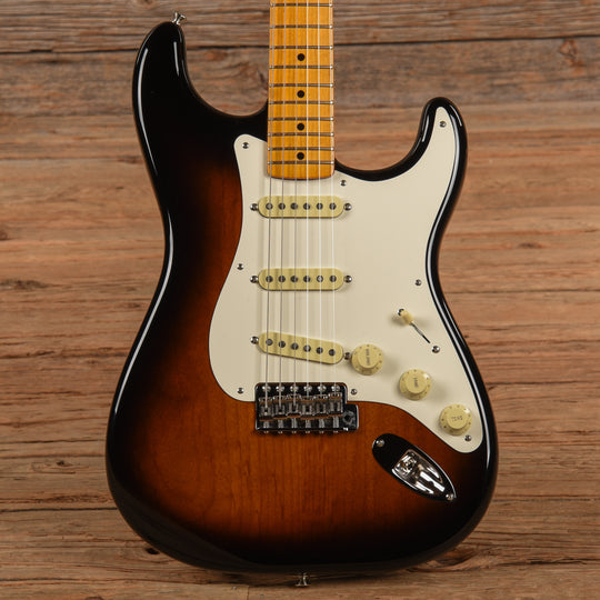 Fender American Vintage II '57 Stratocaster Sunburst 2024 Electric Guitars / Solid Body