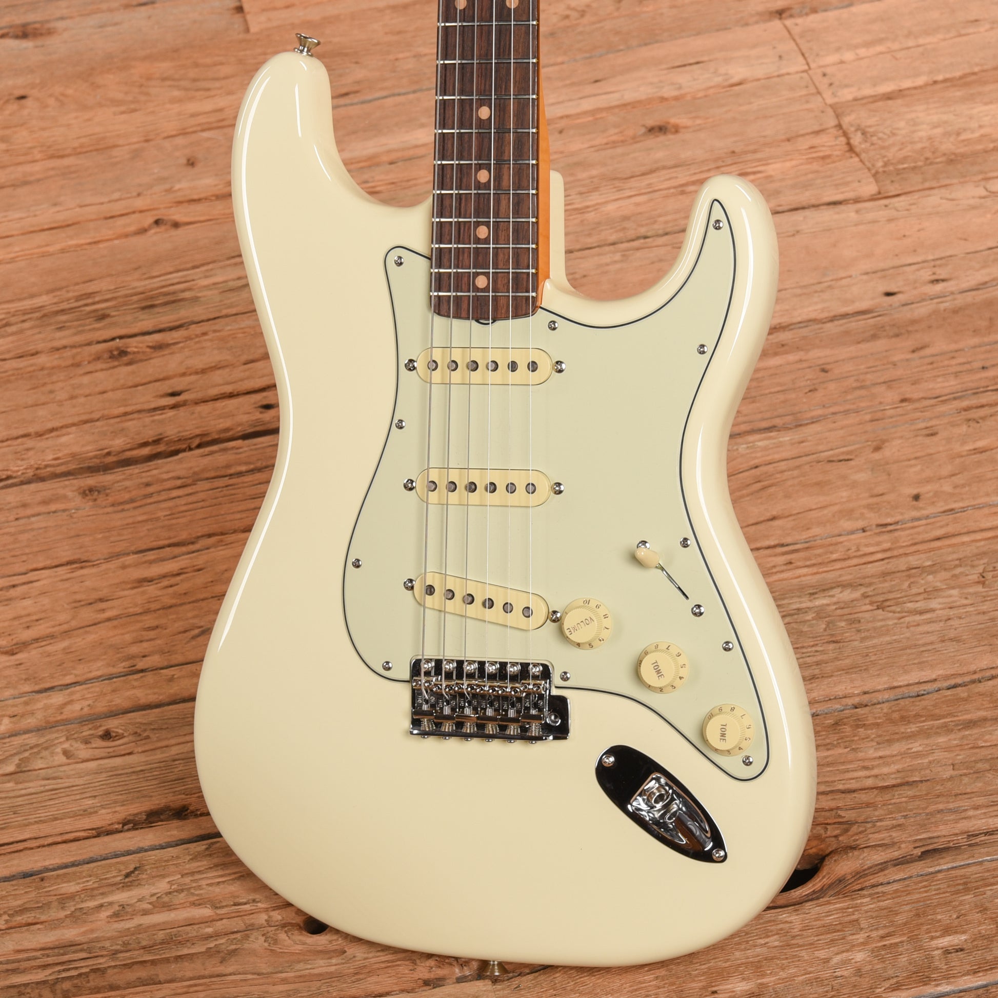 Fender American Vintage II '61 Stratocaster Olympic White 2025 Electric Guitars / Solid Body