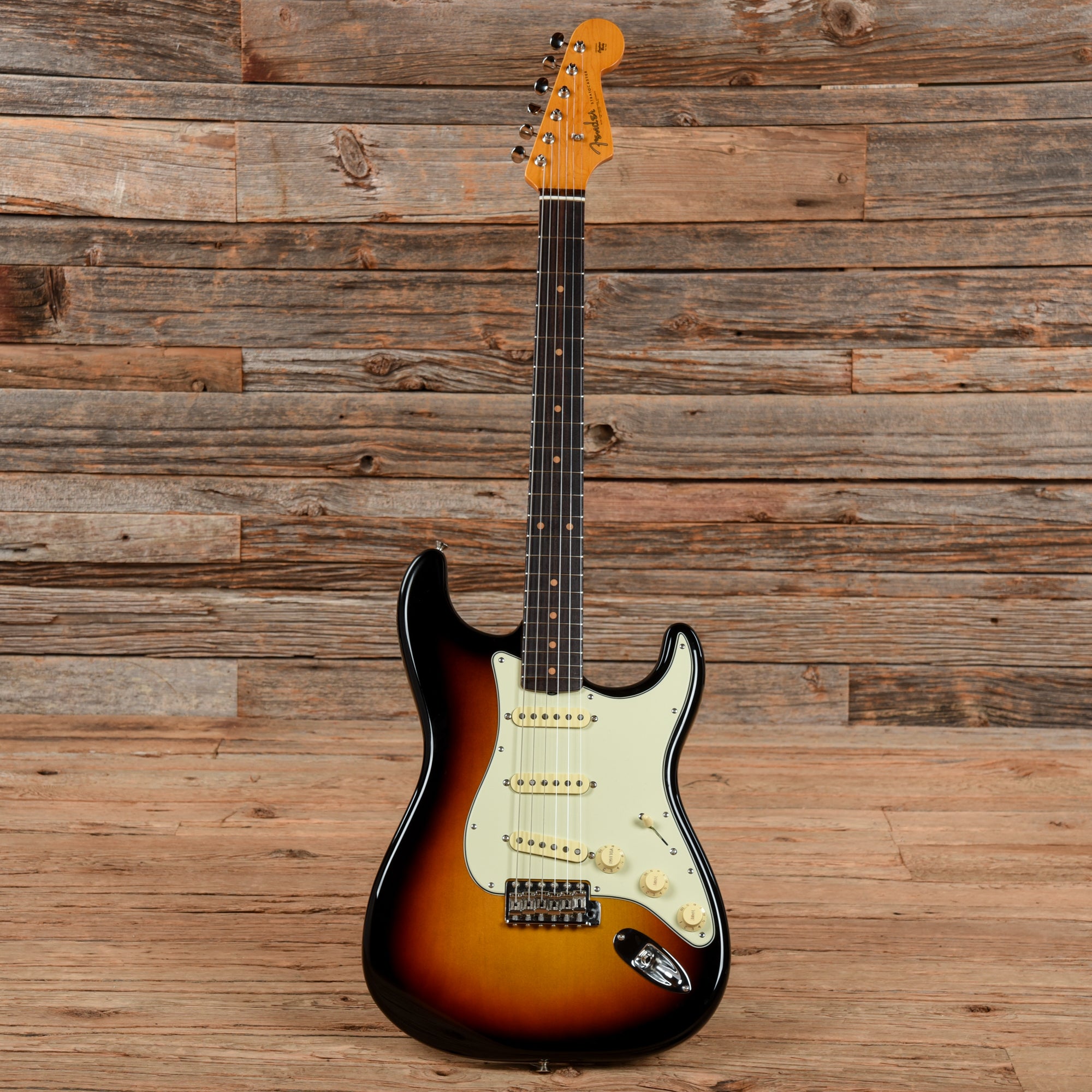 Fender American Vintage II '61 Stratocaster Sunburst 2023 Electric Guitars / Solid Body