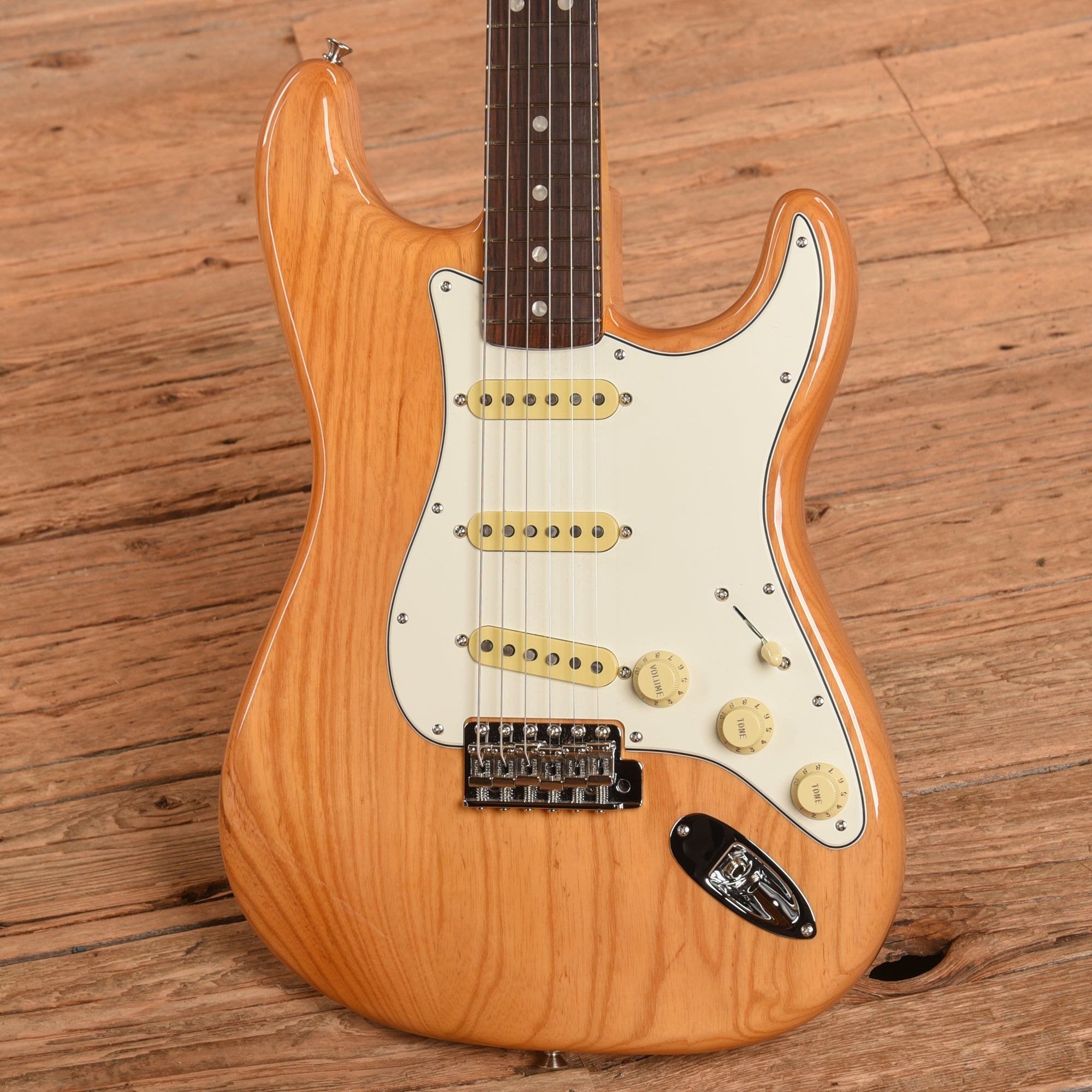 Fender American Vintage II '73 Stratocaster Aged Natural 2024 Electric Guitars / Solid Body