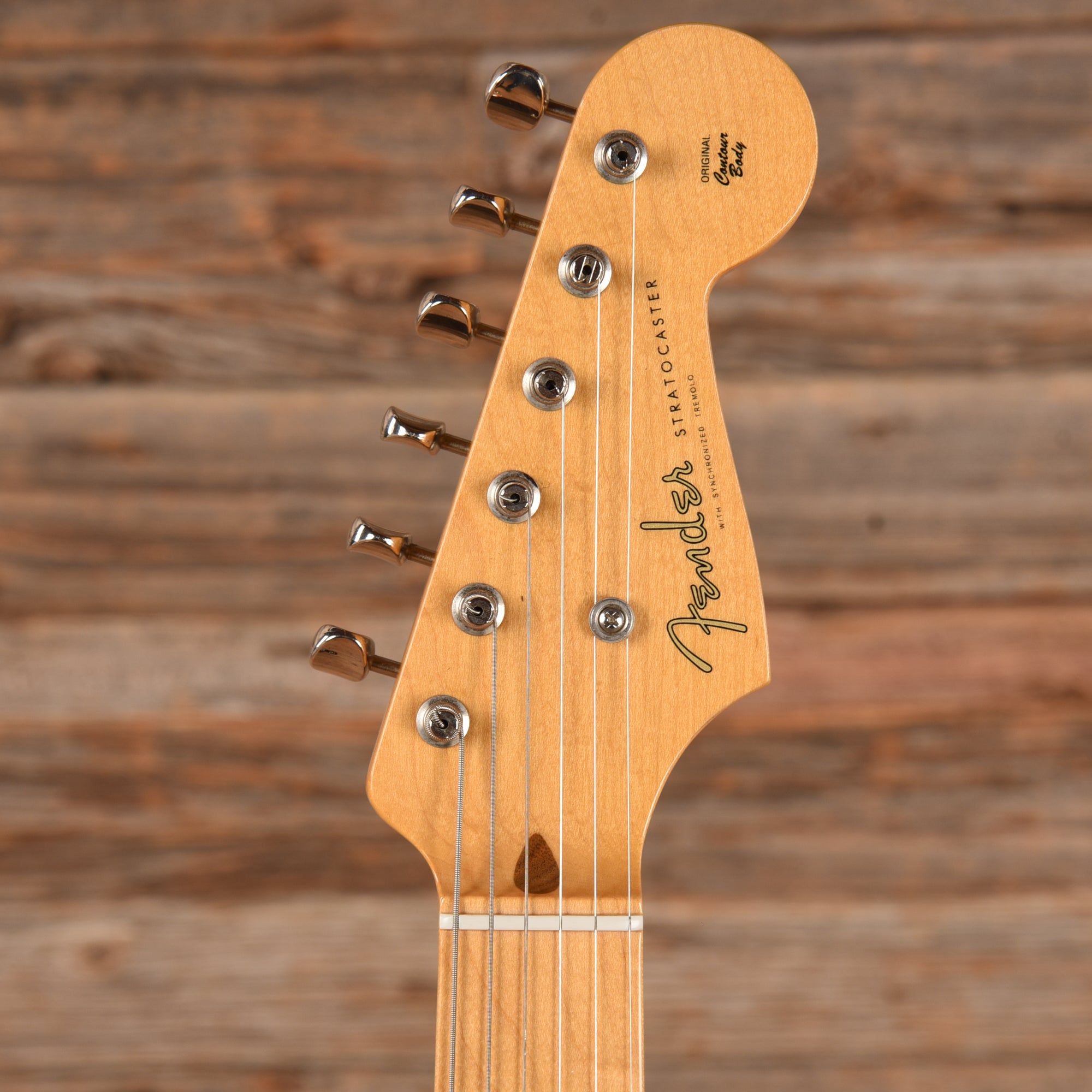 Fender American Vintage Thin Skin 54 Stratocaster 2-Color Sunburst 2012 Electric Guitars / Solid Body