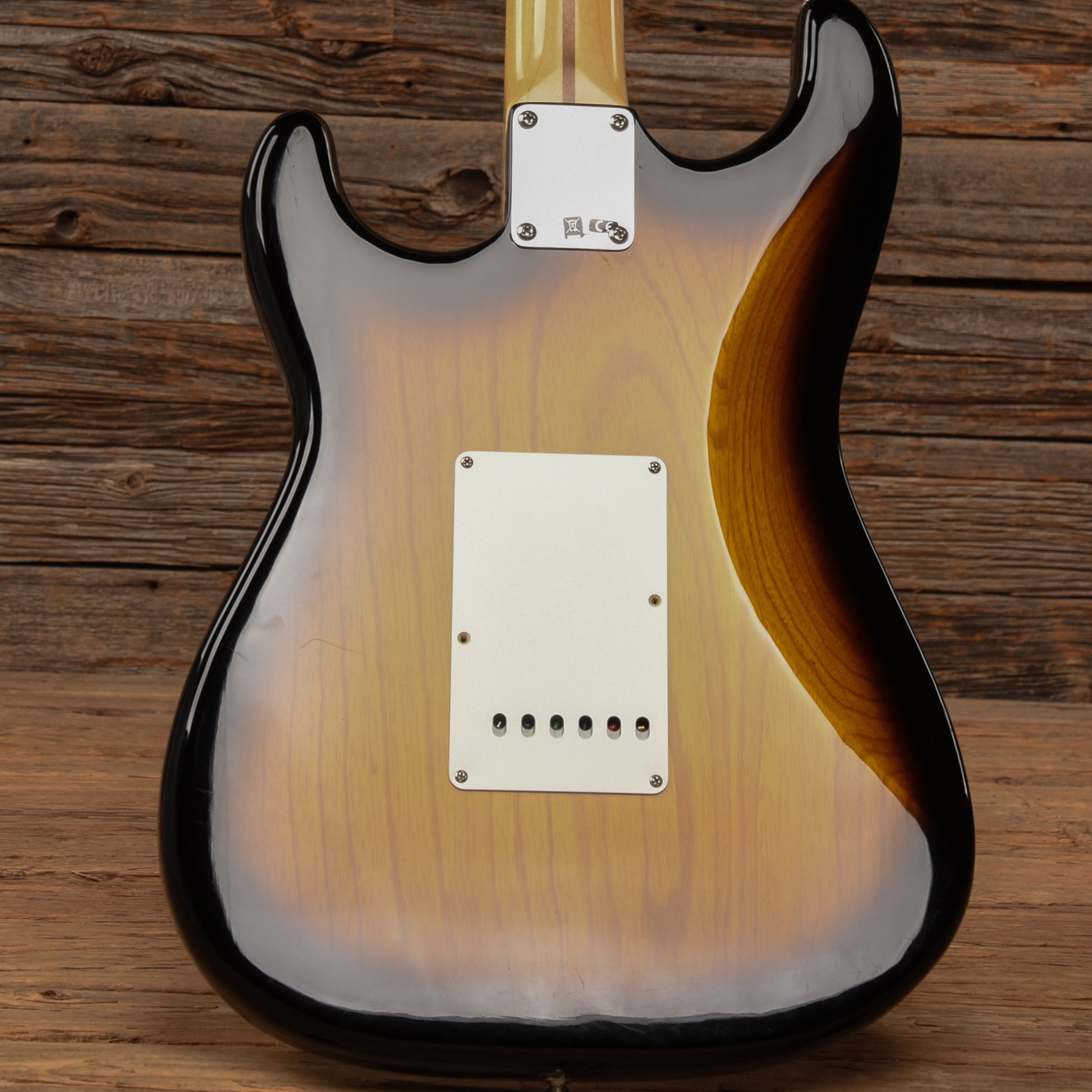 Fender American Vintage Wildwood "Thin Skin" 56 Stratocaster Sunburst 2017 Electric Guitars / Solid Body