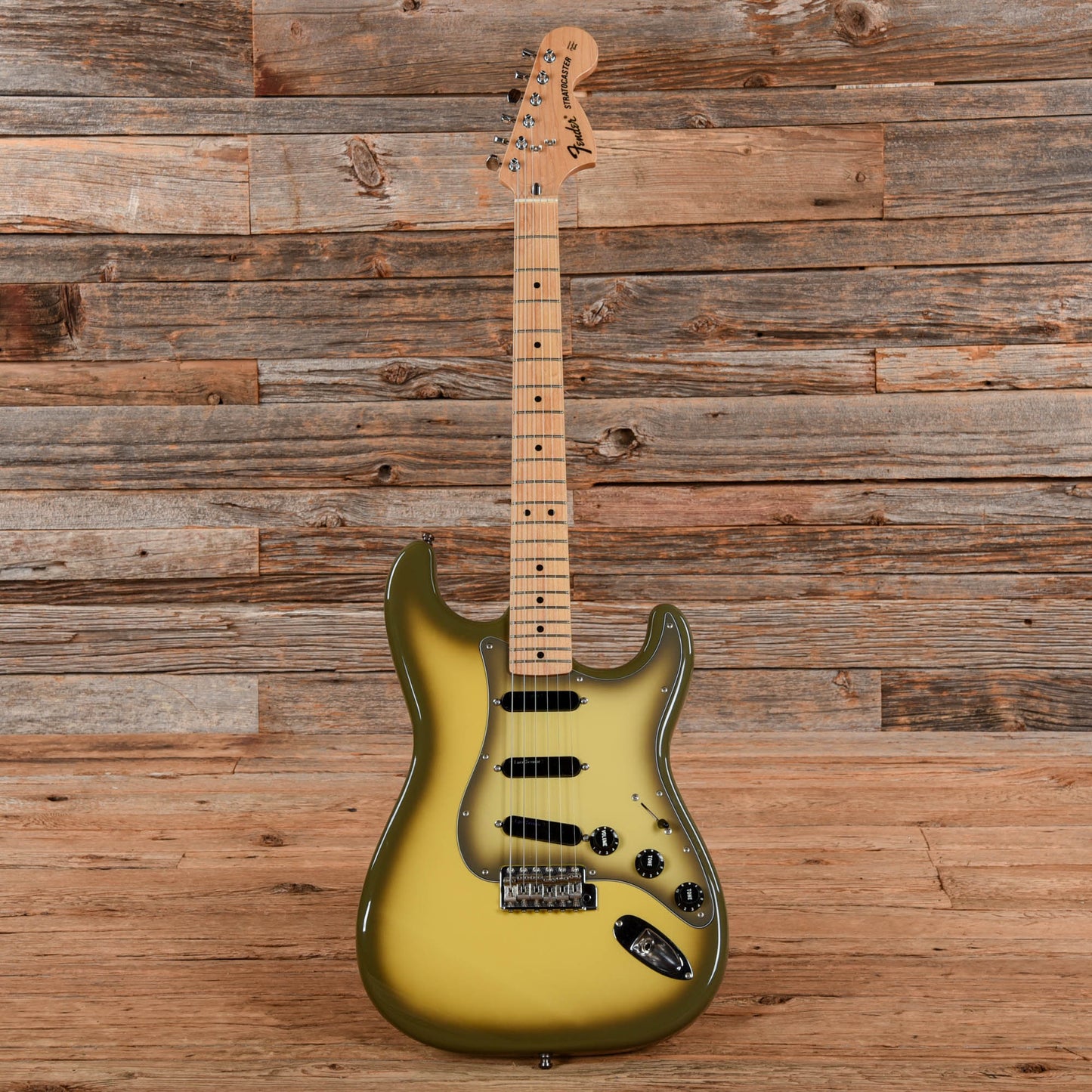 Fender Antigua Stratocaster Antigua 2003 Electric Guitars / Solid Body