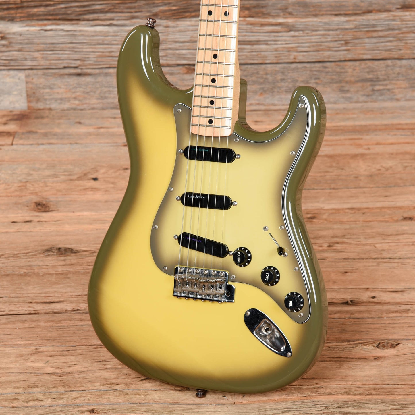Fender Antigua Stratocaster Antigua 2003 Electric Guitars / Solid Body