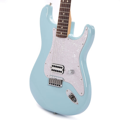 Fender Artist Limited Edition Tom DeLonge Stratocaster Daphne Blue Electric Guitars / Solid Body