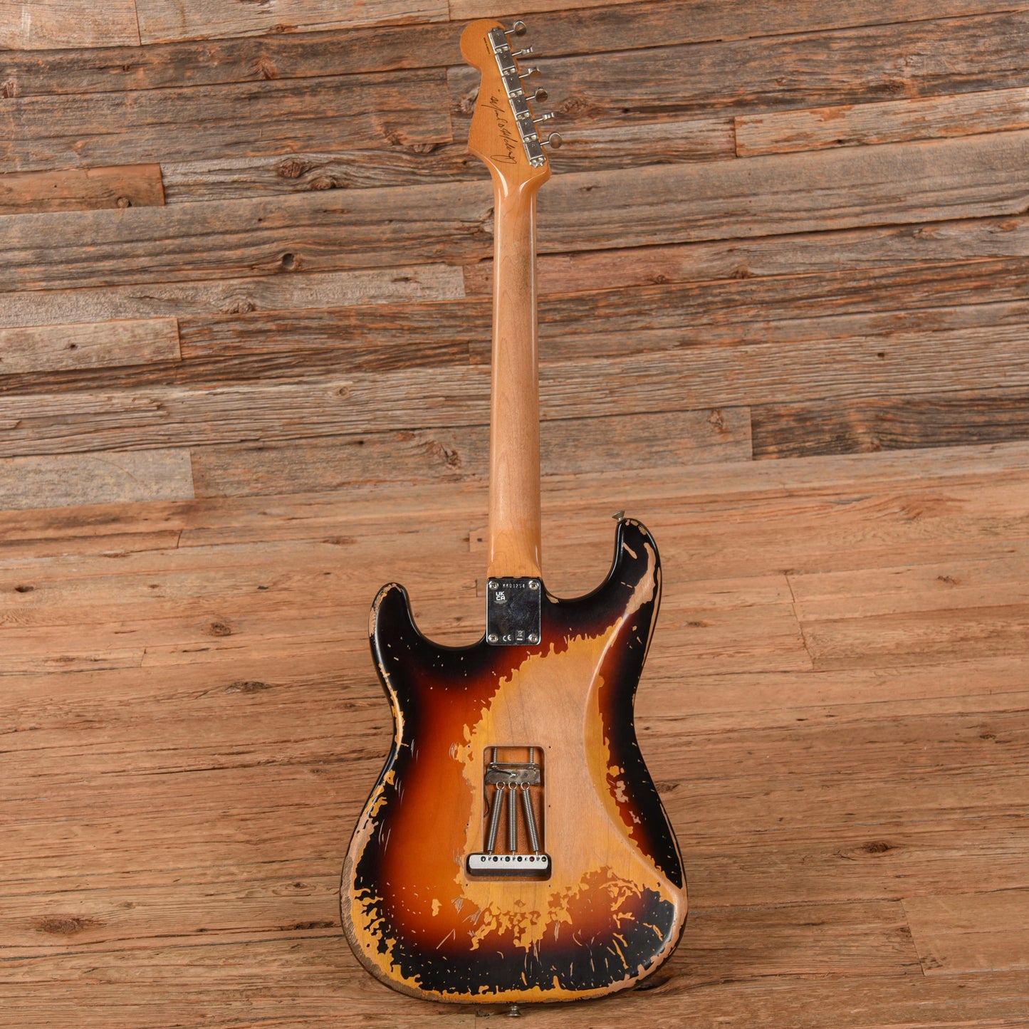 Fender Artist Mike McCready Signature Stratocaster 3-Color Sunburst Electric Guitars / Solid Body