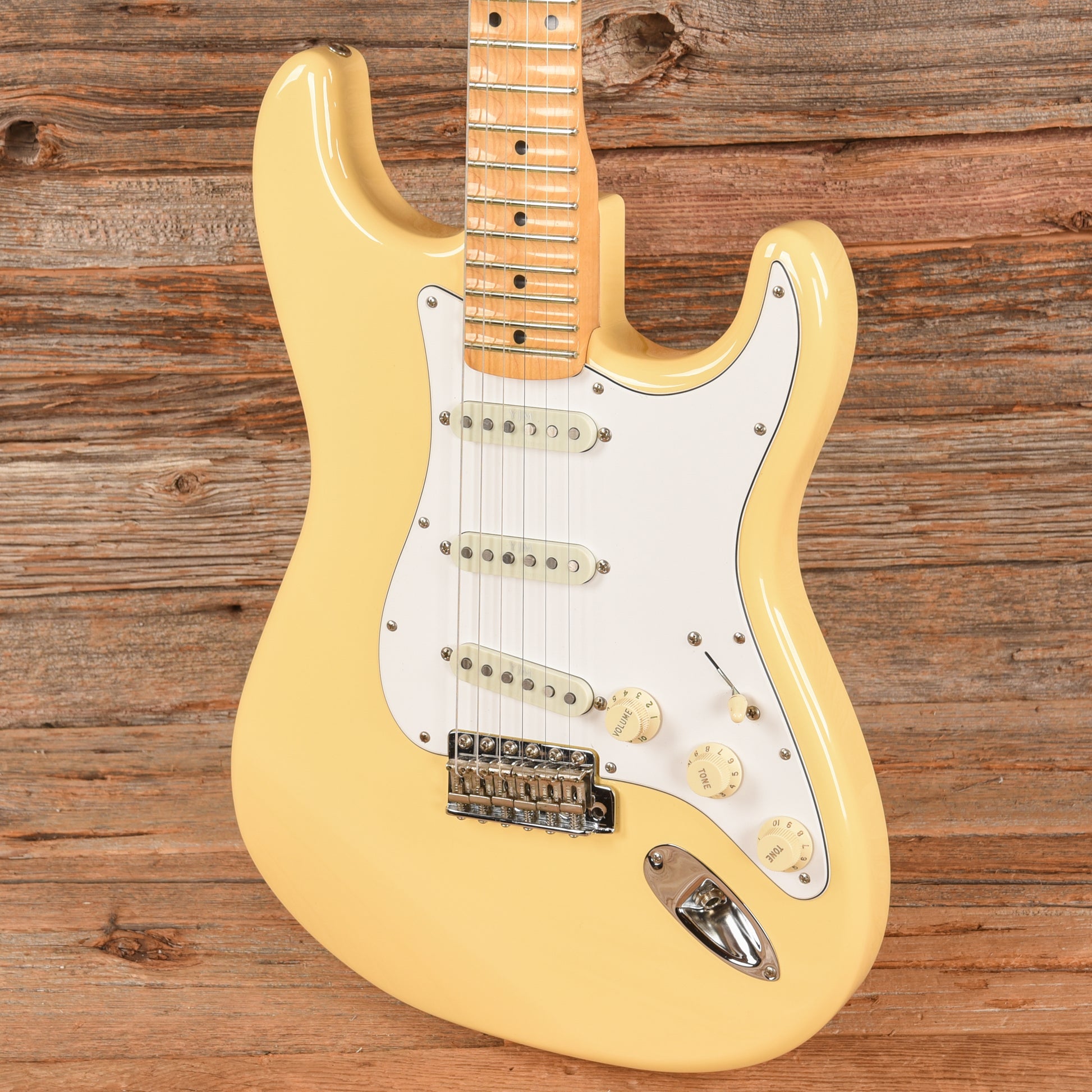 Fender Artist Series Yngwie Malmsteen Signature Stratocaster Vintage White 2014 Electric Guitars / Solid Body