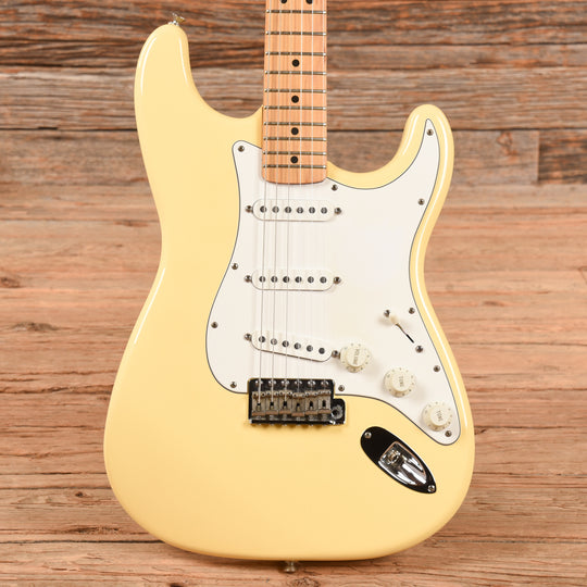 Fender California Series Stratocaster Vintage White 1997 Electric Guitars / Solid Body
