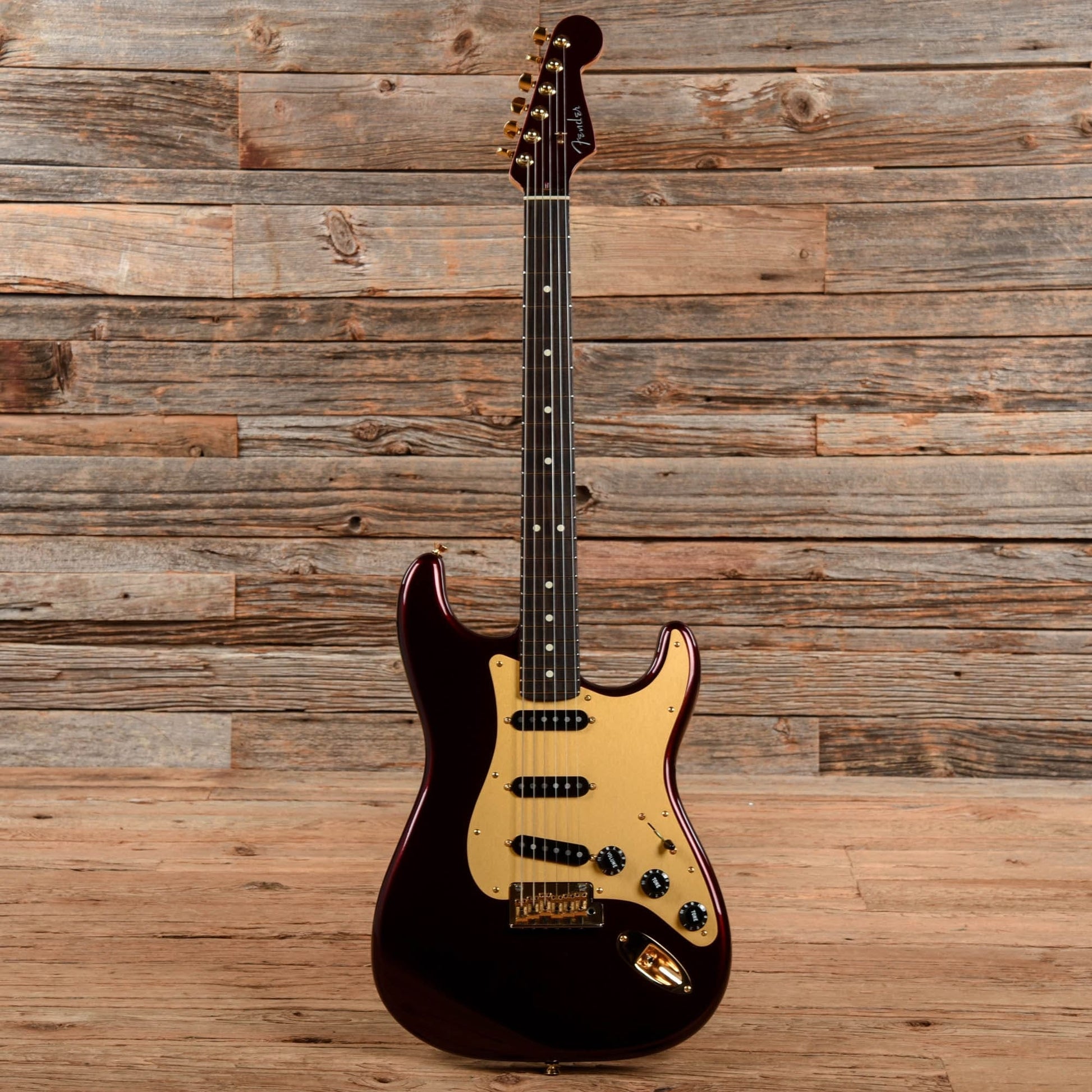 Fender Chuck Levin's 60th Anniversary Stratocaster Midnight Wine 2018 Electric Guitars / Solid Body
