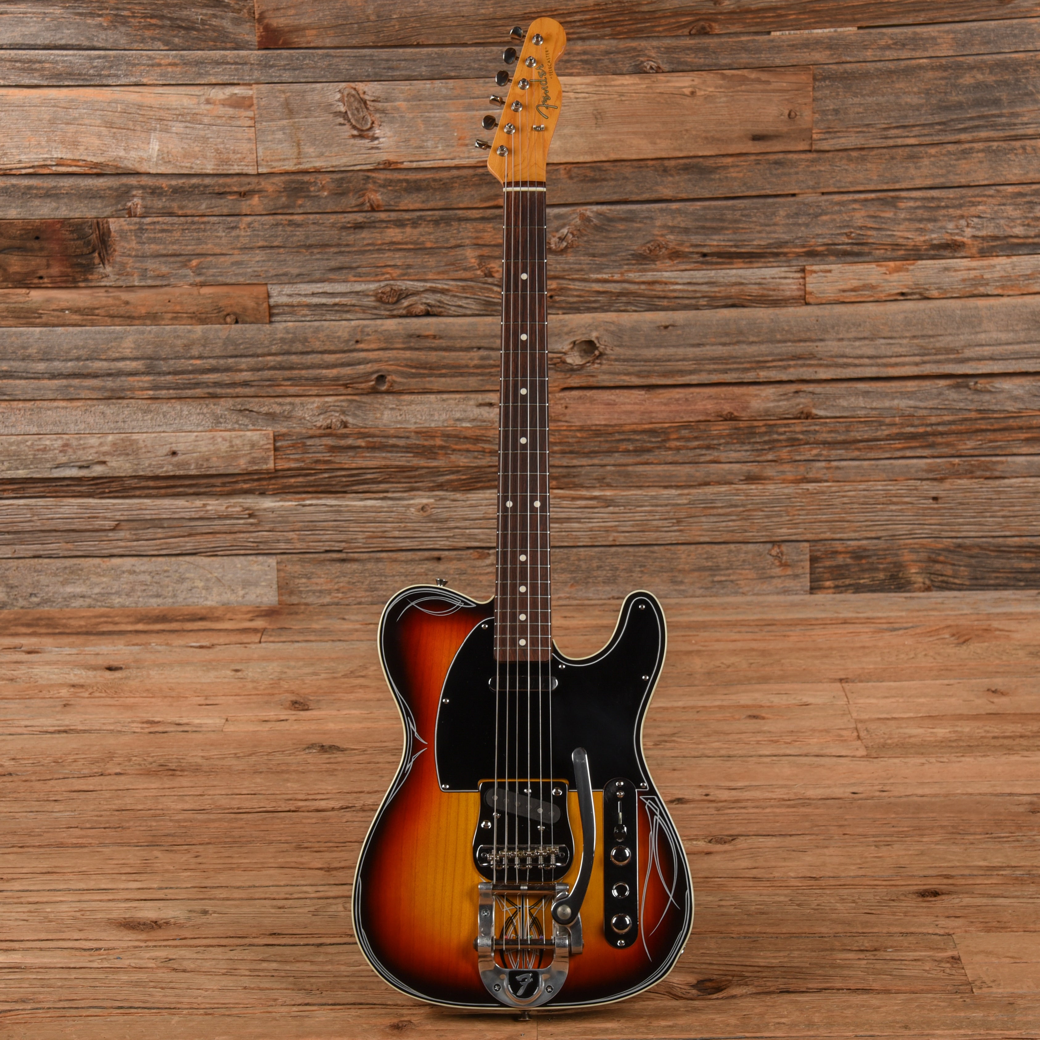 Fender CIJ Classic Series '60s Telecaster w/Bigsby Sunburst w/Custom Pinstriping 2005 Electric Guitars / Solid Body