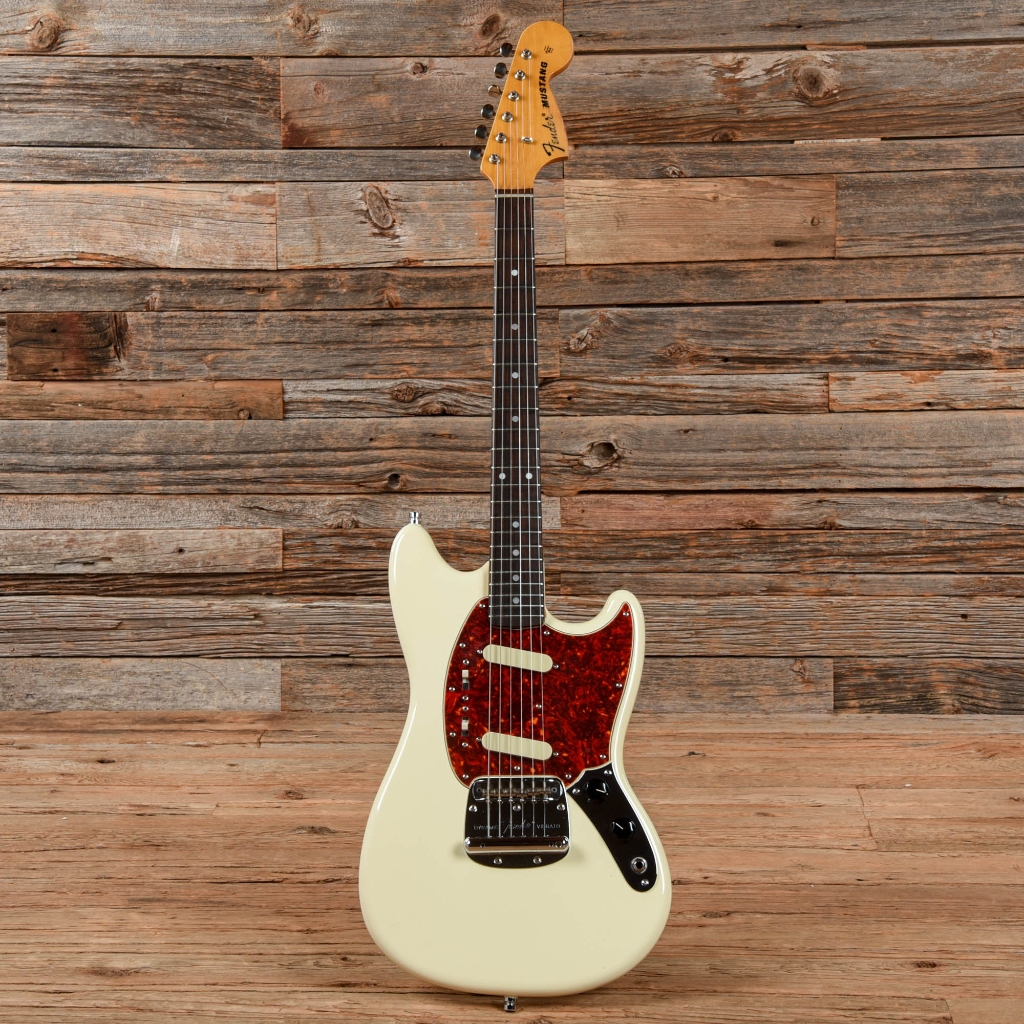 Fender CIJ Mustang Olympic White 2005 – Chicago Music Exchange